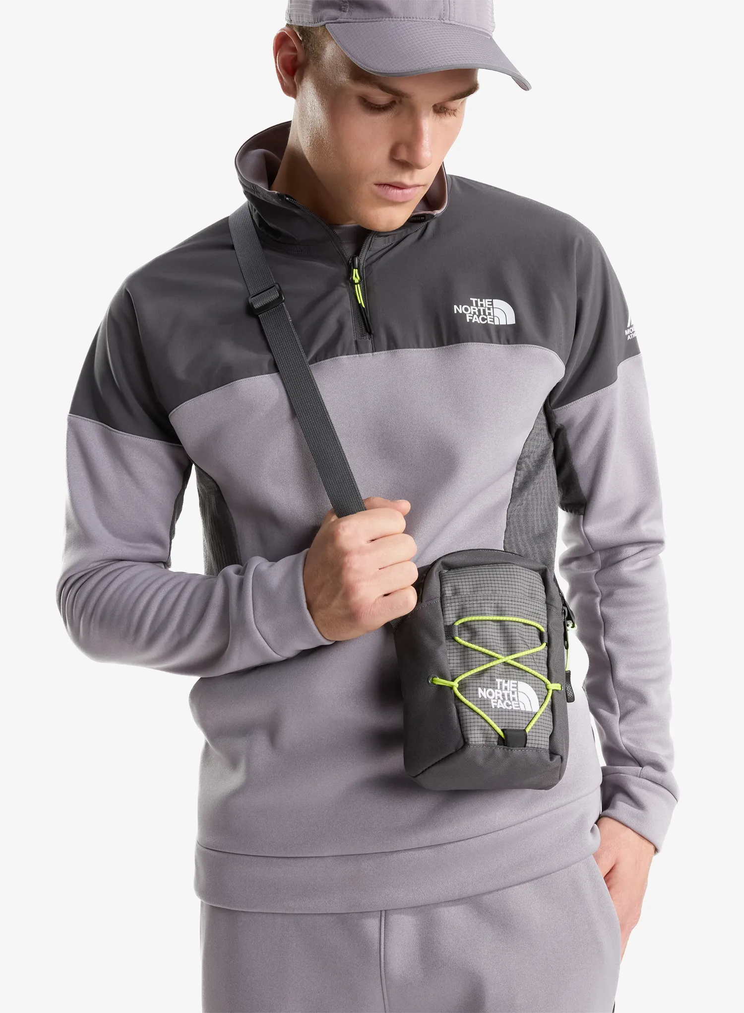Torbica za čez ramo The North Face Jester Crossbody - anthracite/smoked