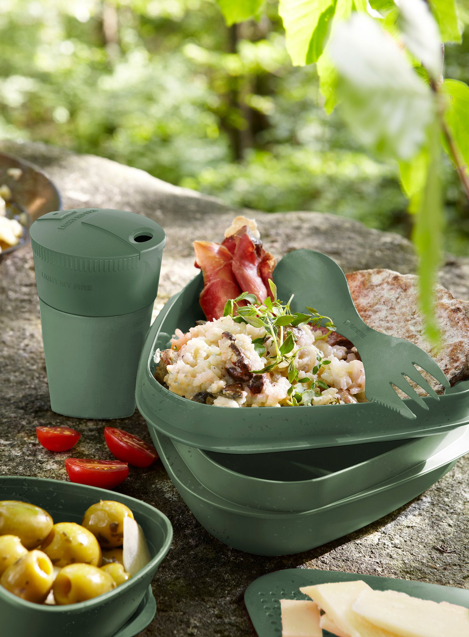 Komplet posode Light My Fire LunchKit Bio - sandgreen