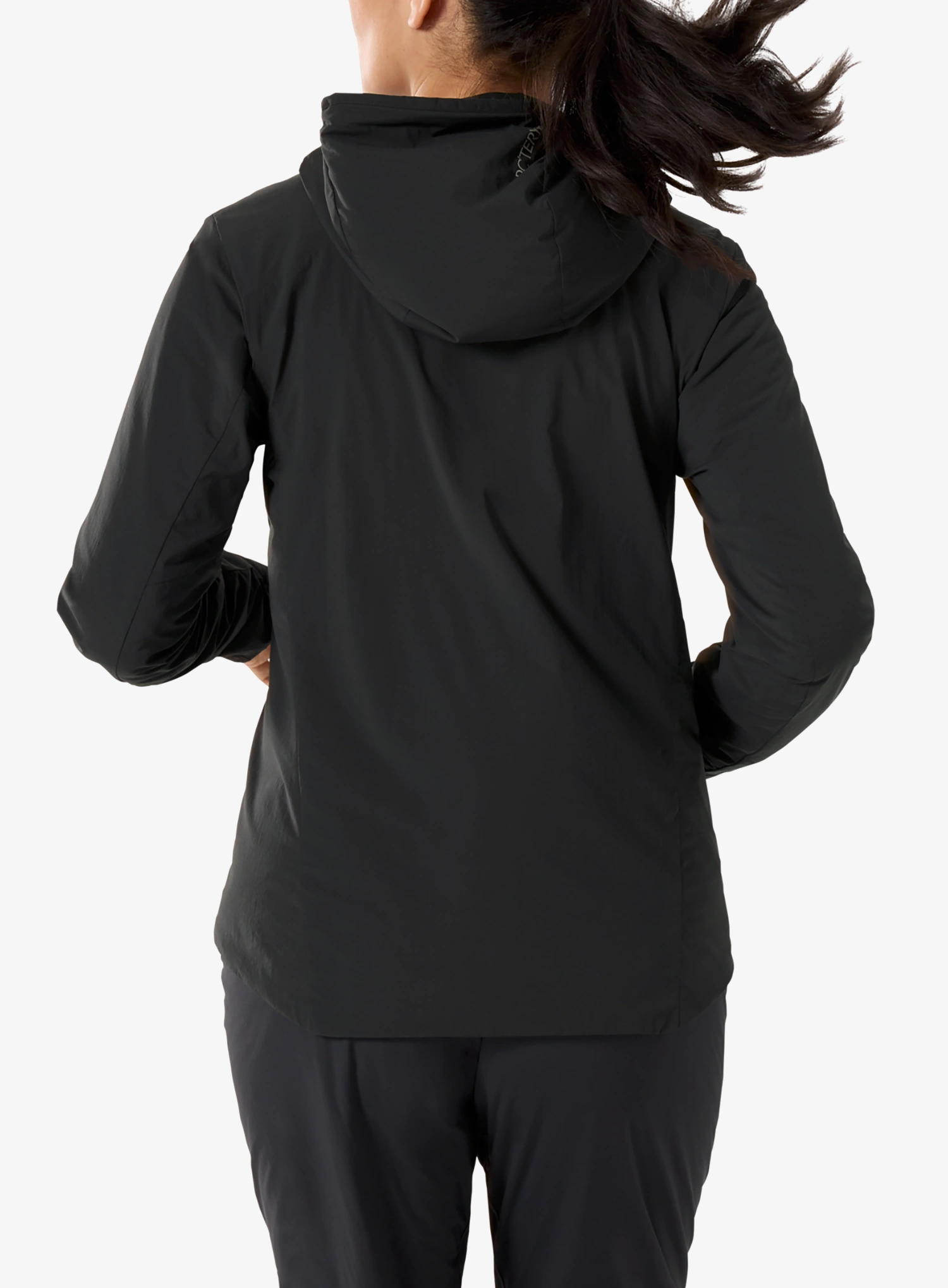 Ženska jakna za tek Arcteryx Norvan Insulated Hoody - black/black