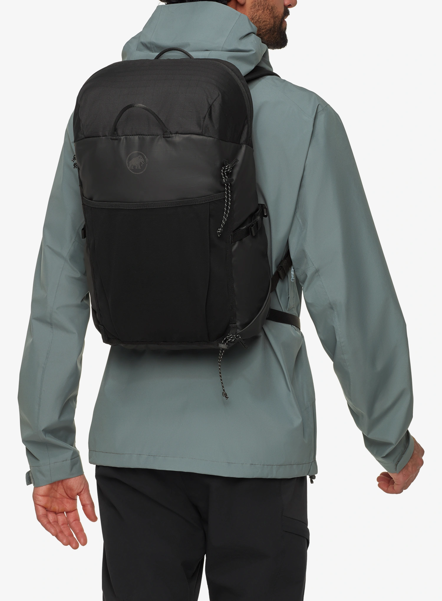 Mestni nahrbtnik Mammut Alto 22 - black