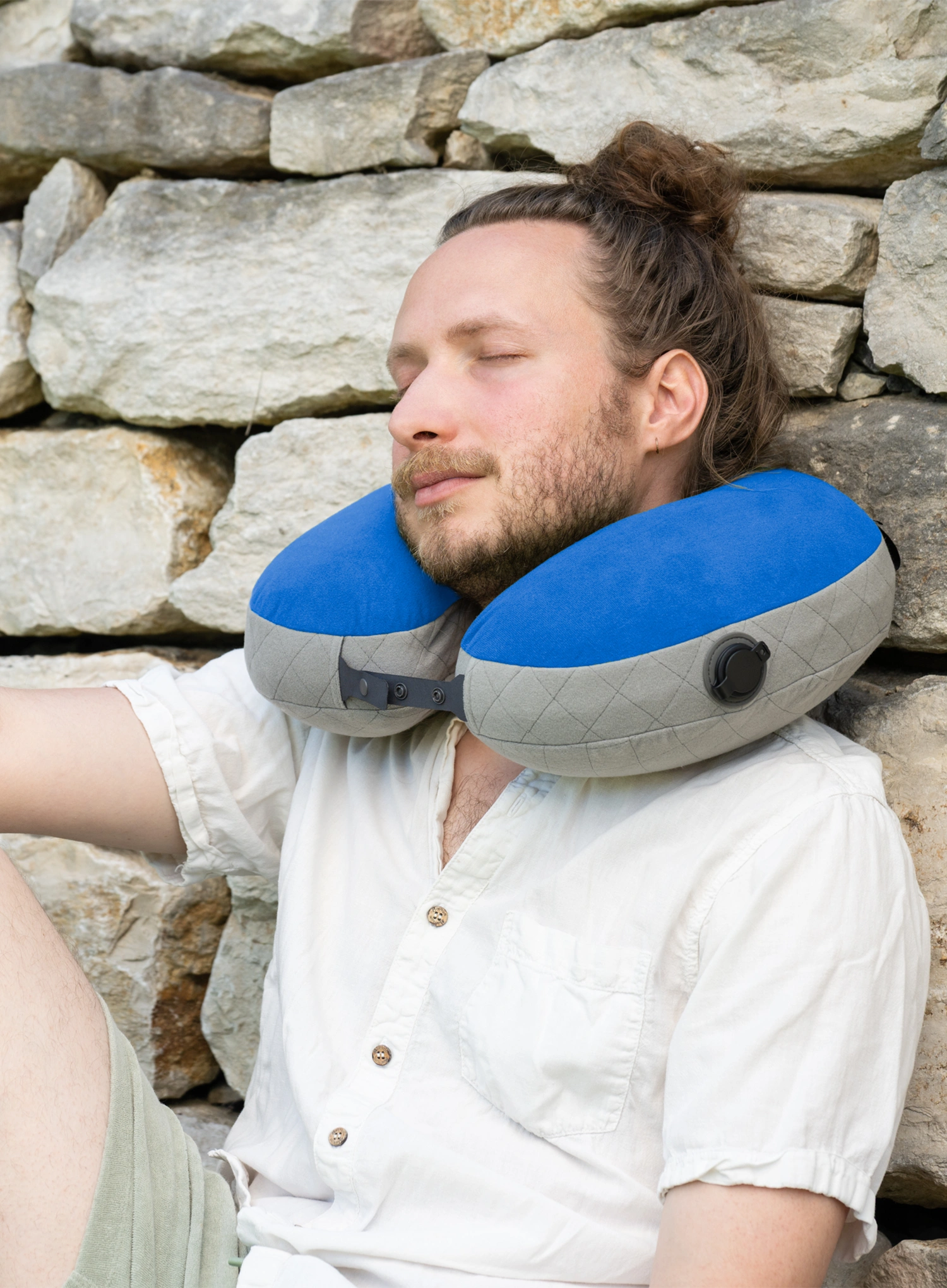 Potovalni vzglavnik Cocoon U-Shaped Down Neck Pillow - true blue/grey