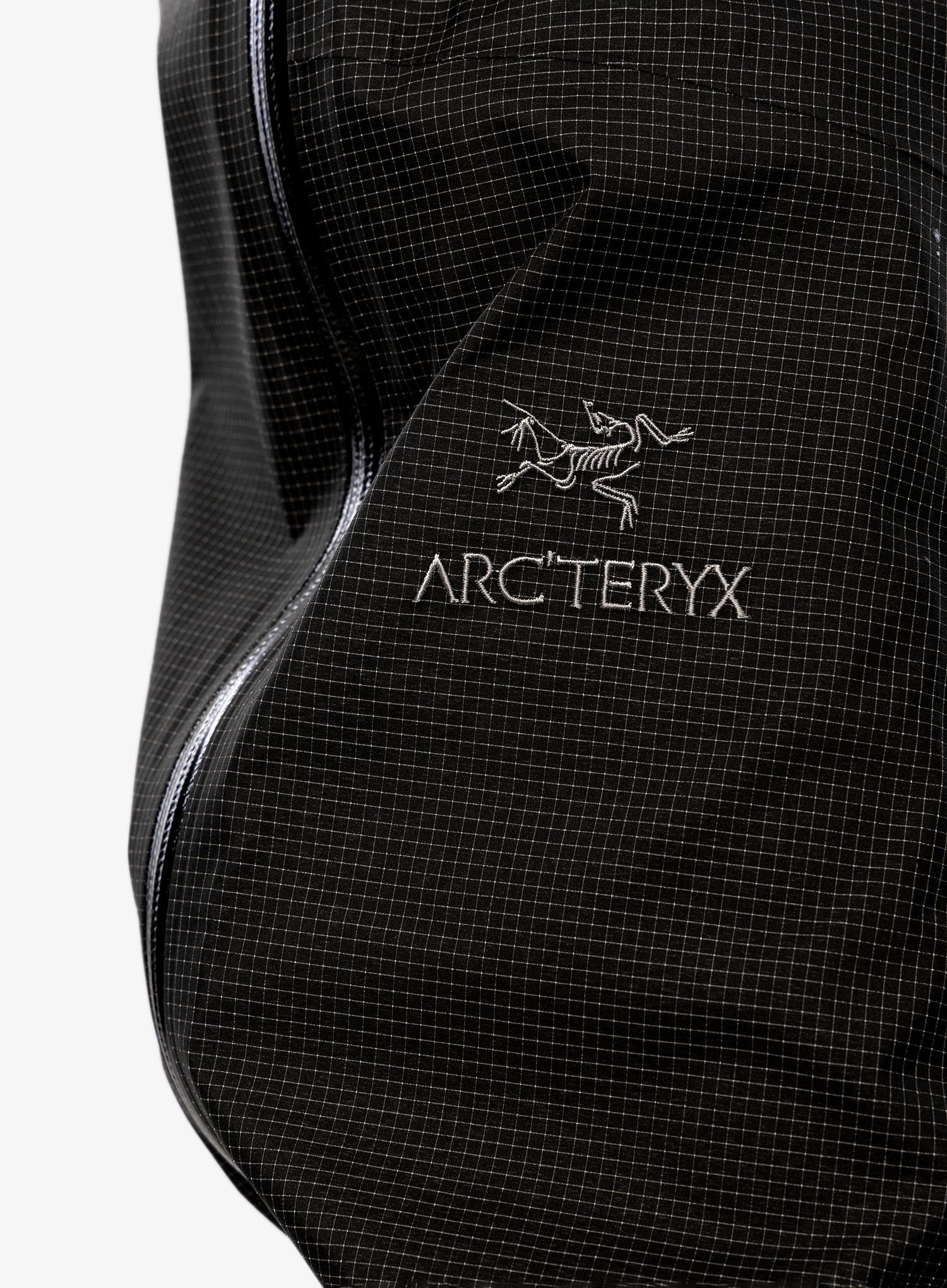 Ženske GORE-TEX hlače Arcteryx Alpha Pant - black