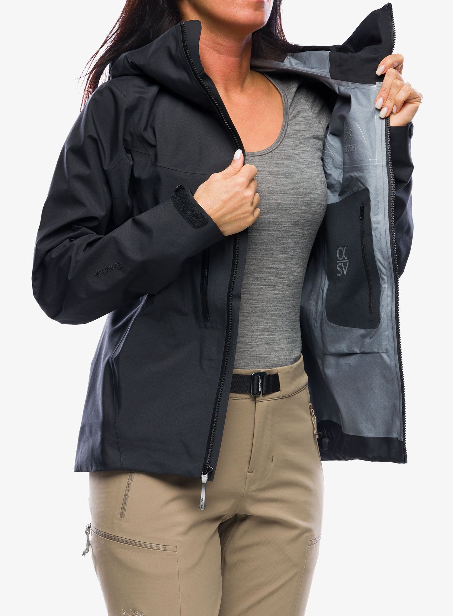Ženska hardshell jakna Arcteryx Alpha SV Jacket - blk
