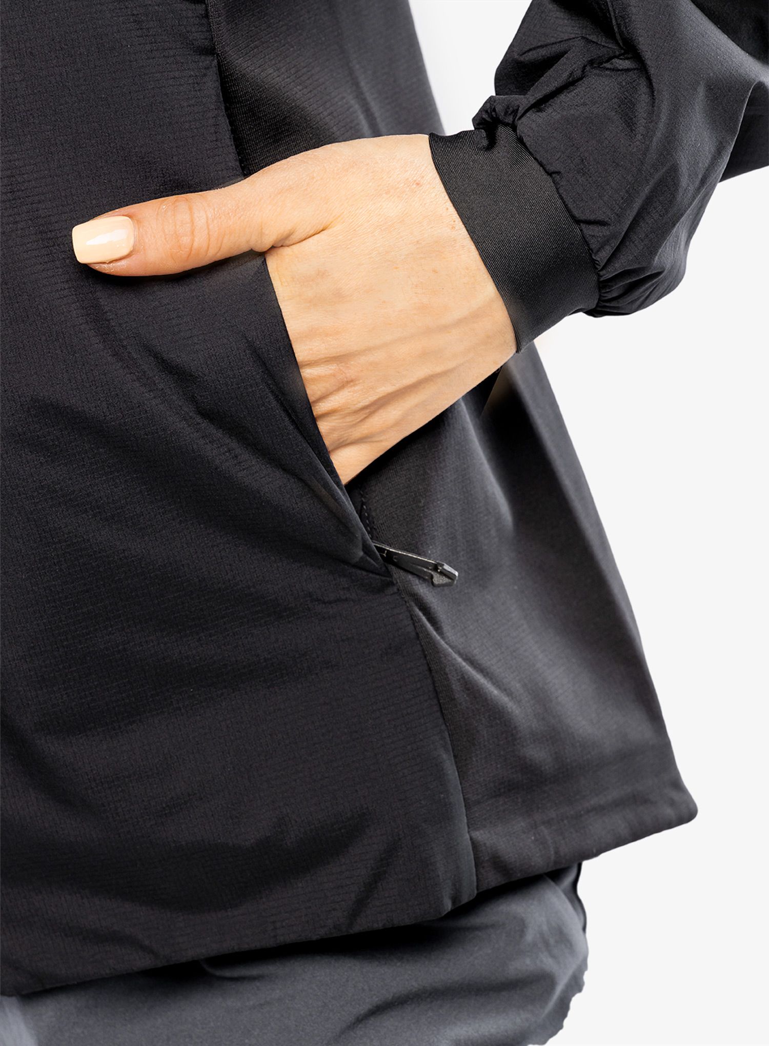 Sintetična jakna Arcteryx Atom Jacket - black