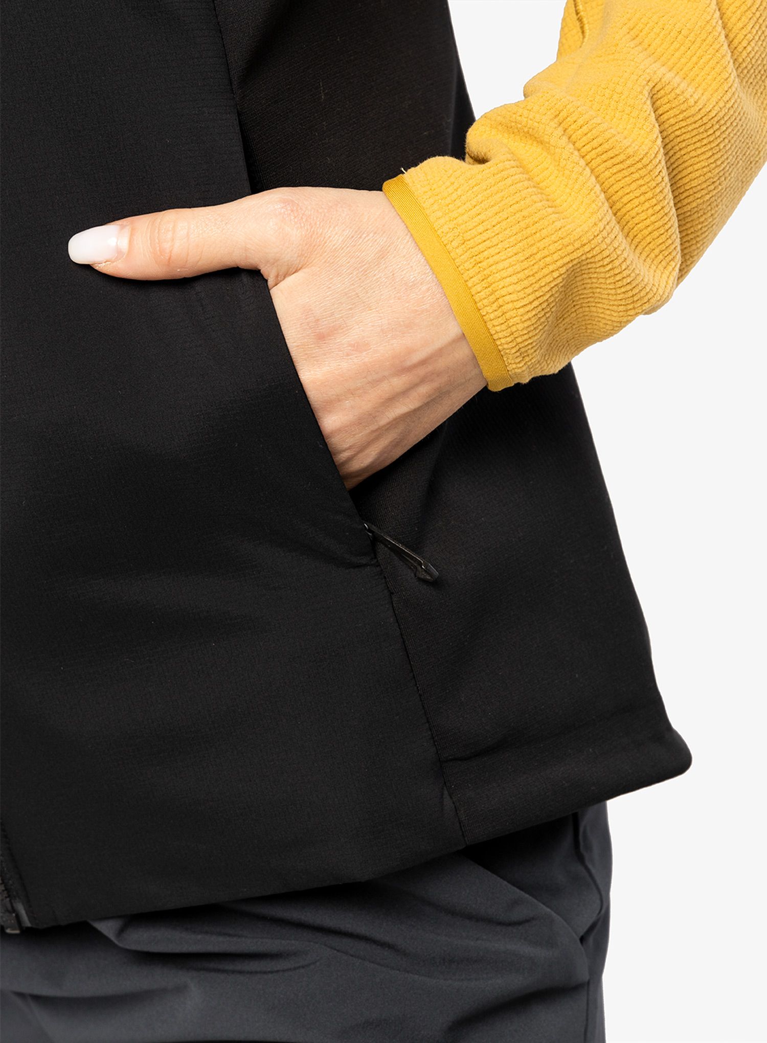 Ženski brezrokavnik Arcteryx Atom Vest - black