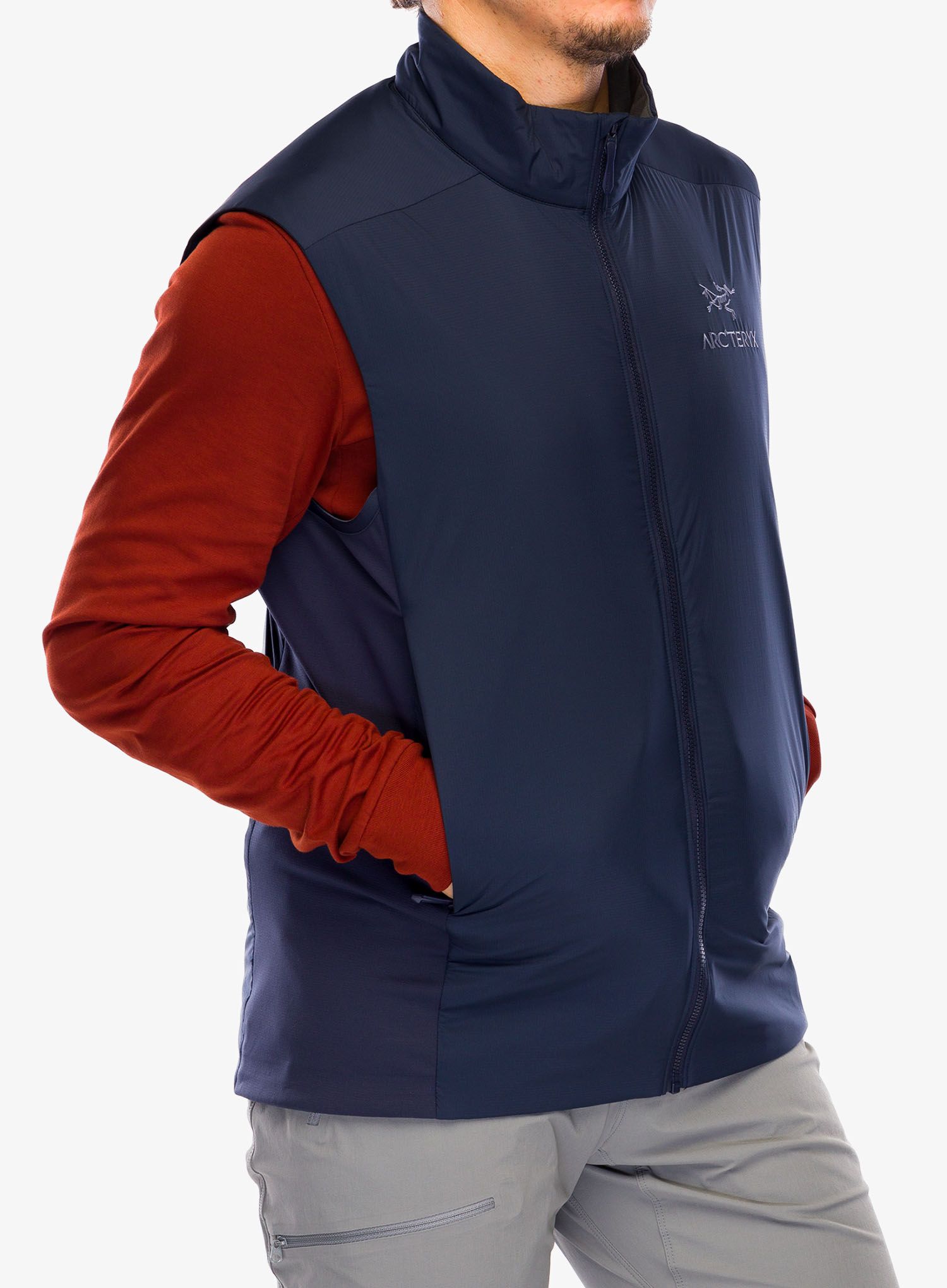Podložen brezrokavnik Arcteryx Atom Vest - black sapphire