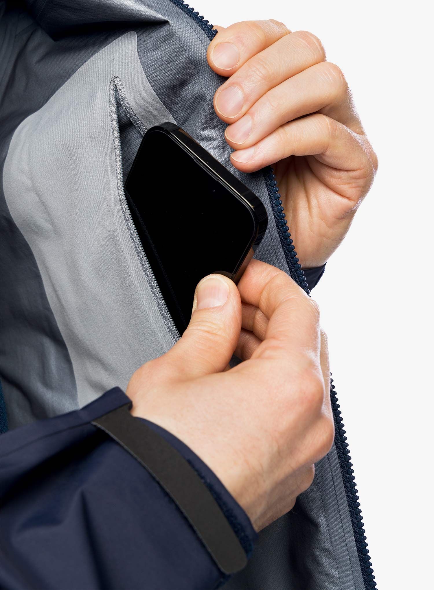 Nepremočljiva jakna Arcteryx Beta Jacket - blk sapphire