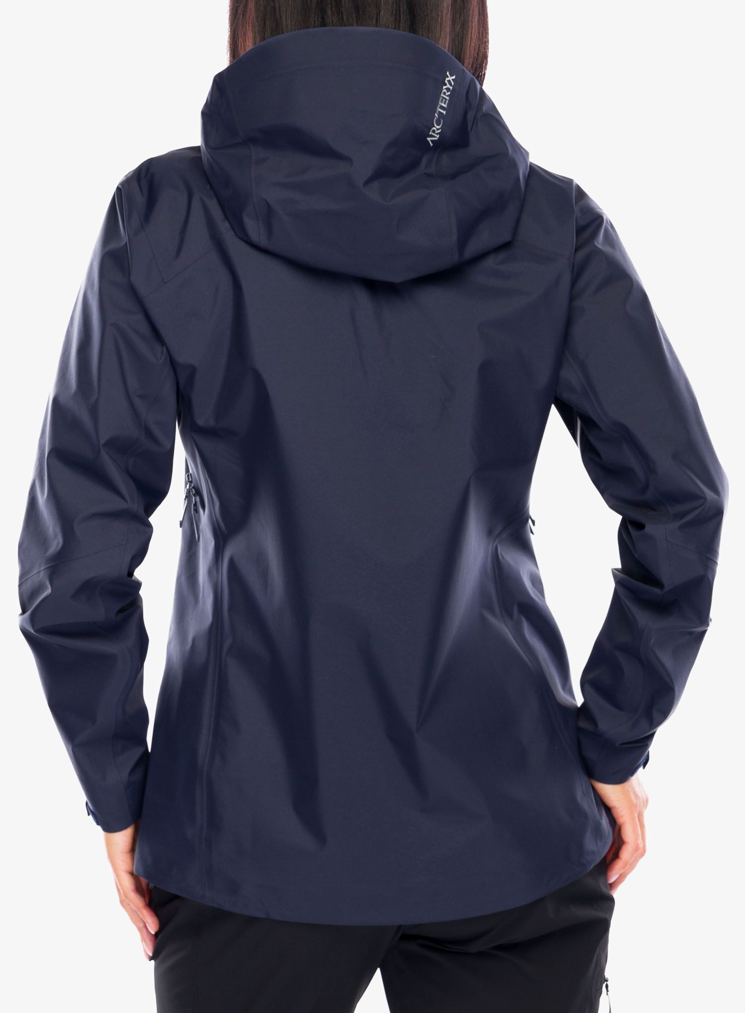 Ženska hardshell jakna Arcteryx Beta SL Jacket - black sapphire