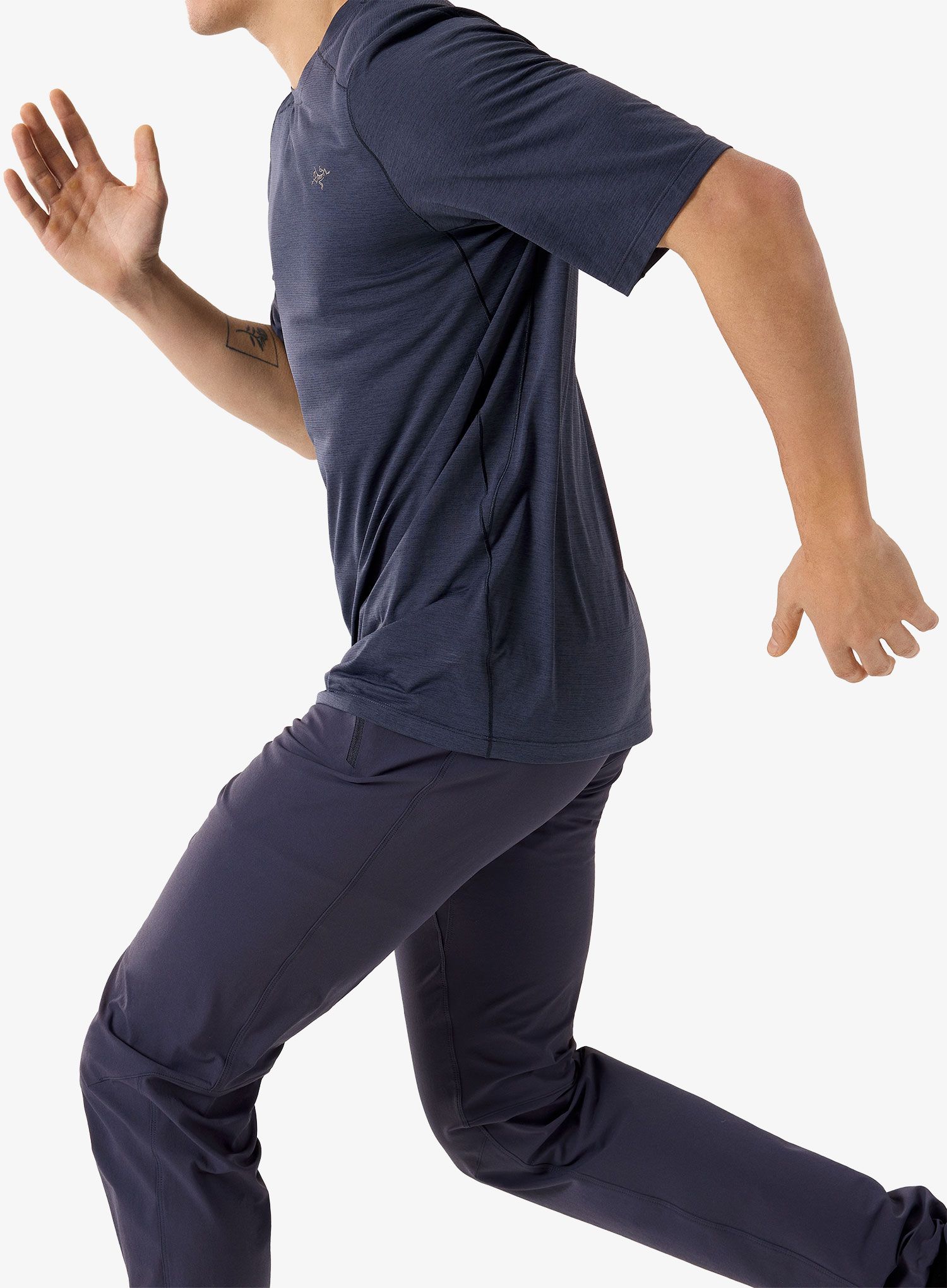 Tekaška majica Arcteryx Cormac Crew Neck Shirt SS - black sapphire heather