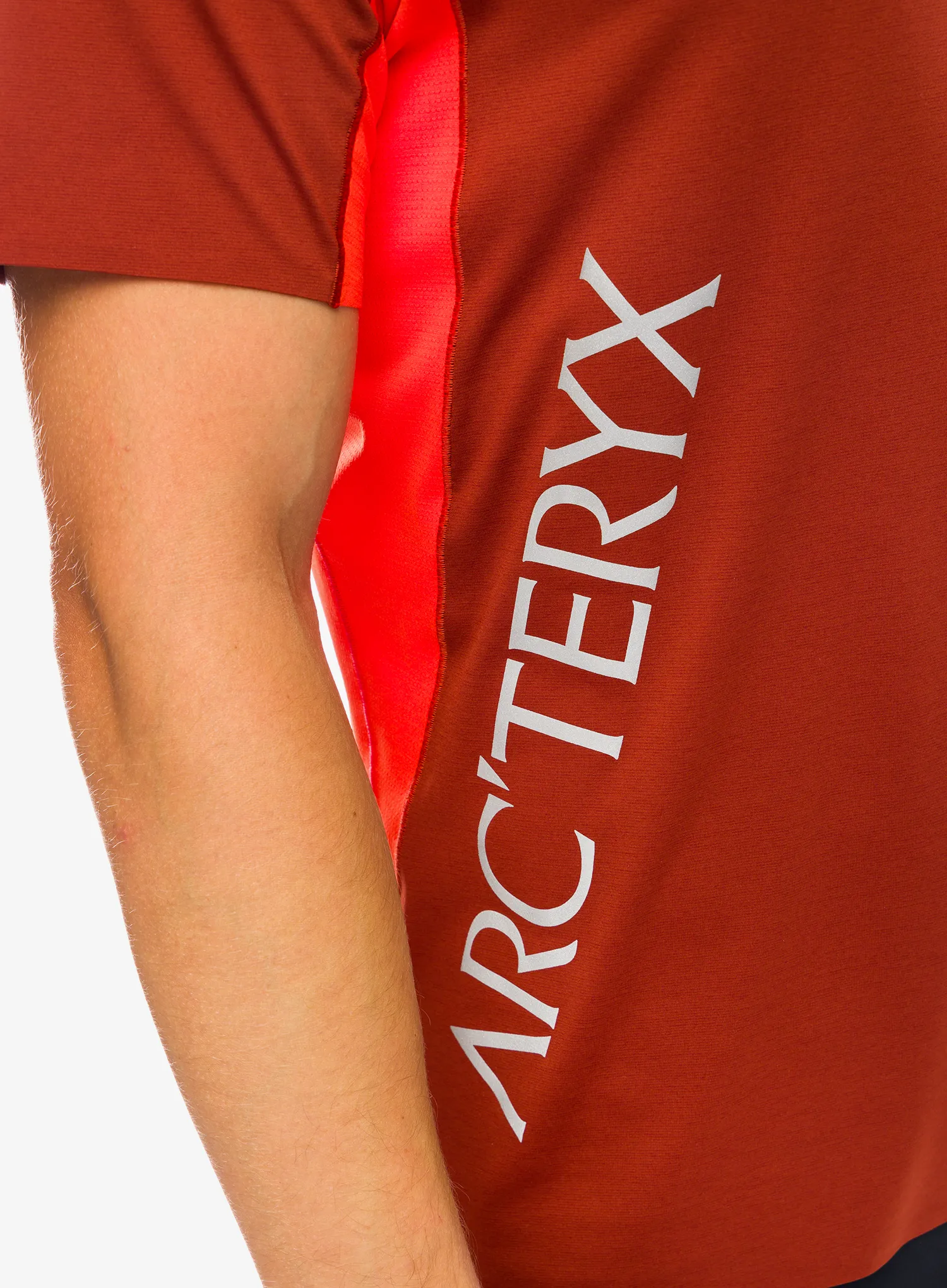 Tekaška majica Arcteryx Norvan Downword Logo Shirt SS - sequoia/solaris