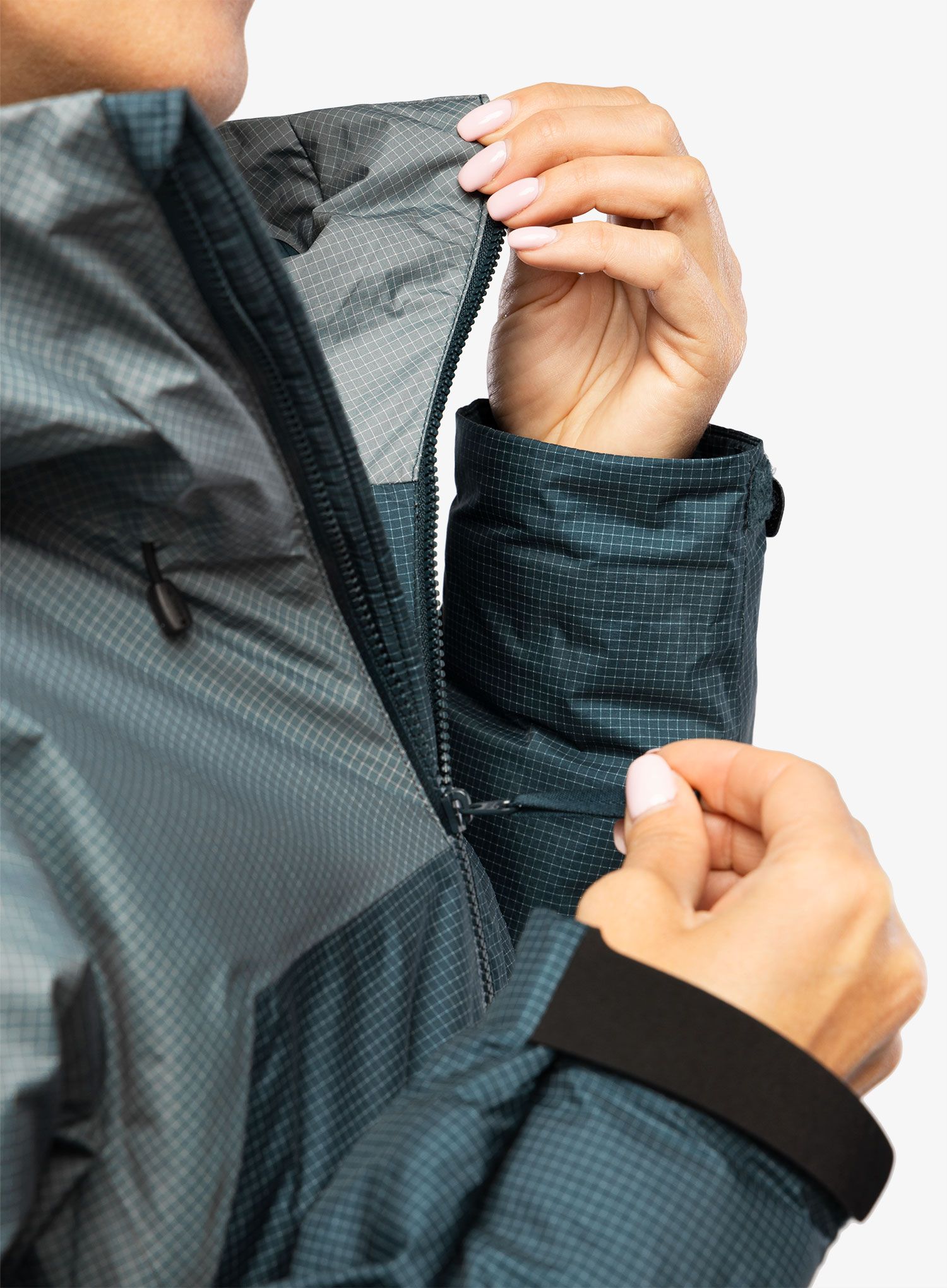 Ženska sintetična jakna Arcteryx Rush Insulated Jacket - labyrinth/dark immersion
