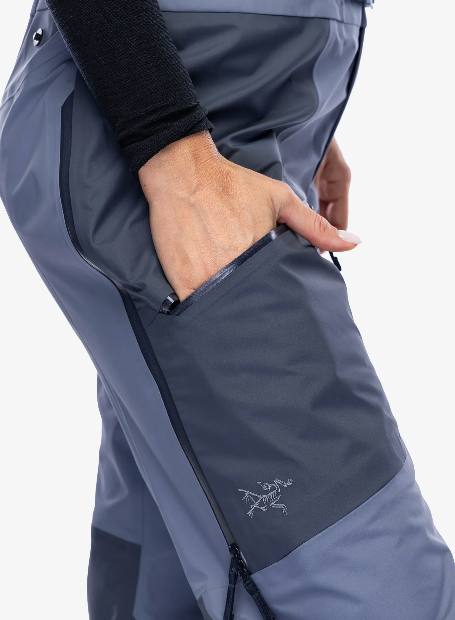 Ženske GORE-TEX hlače Arcteryx Sentinel Pant - stratus/dk stratus