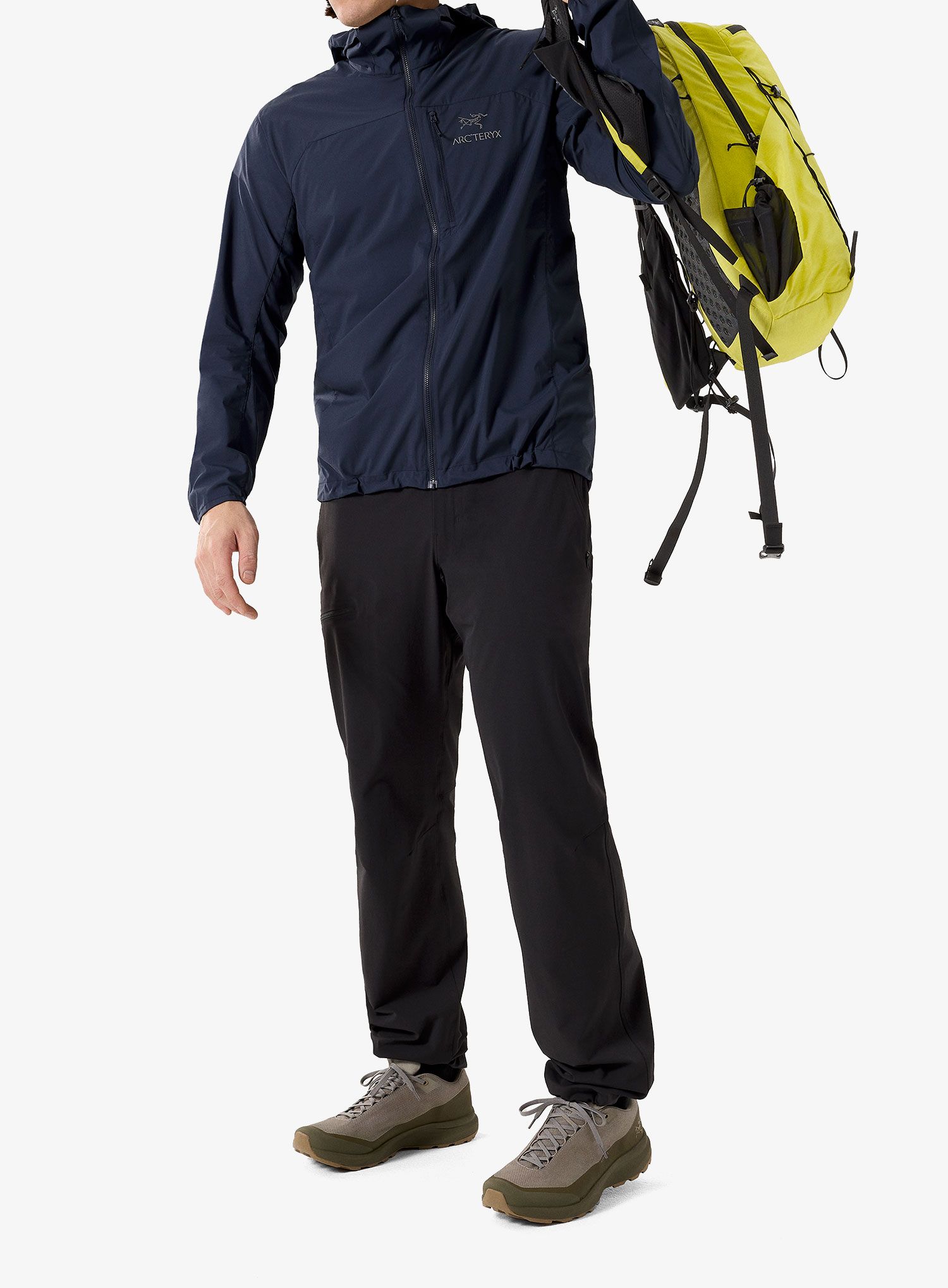 Vetrovka Arcteryx Squamish Hoody - black sapphire