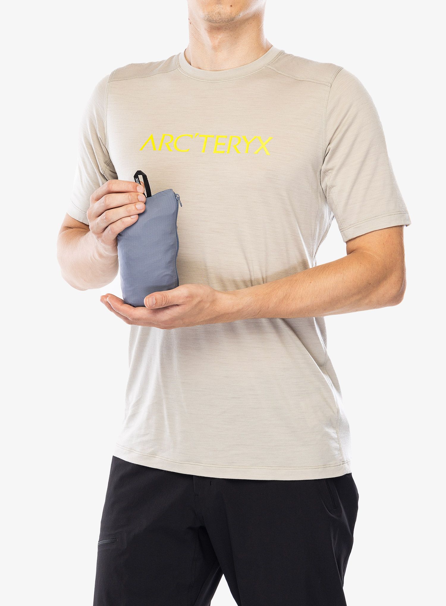 Vetrovka Arcteryx Squamish Hoody - stratus