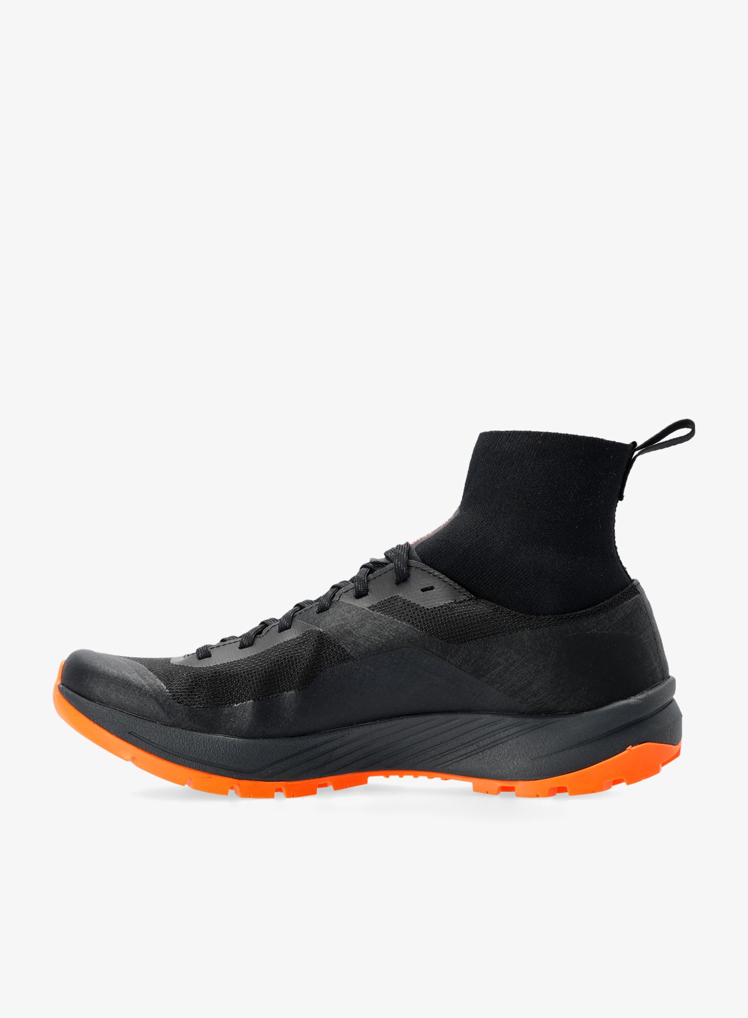 Trail tekaški čevlji Arcteryx Vertex U - black/bright phenom