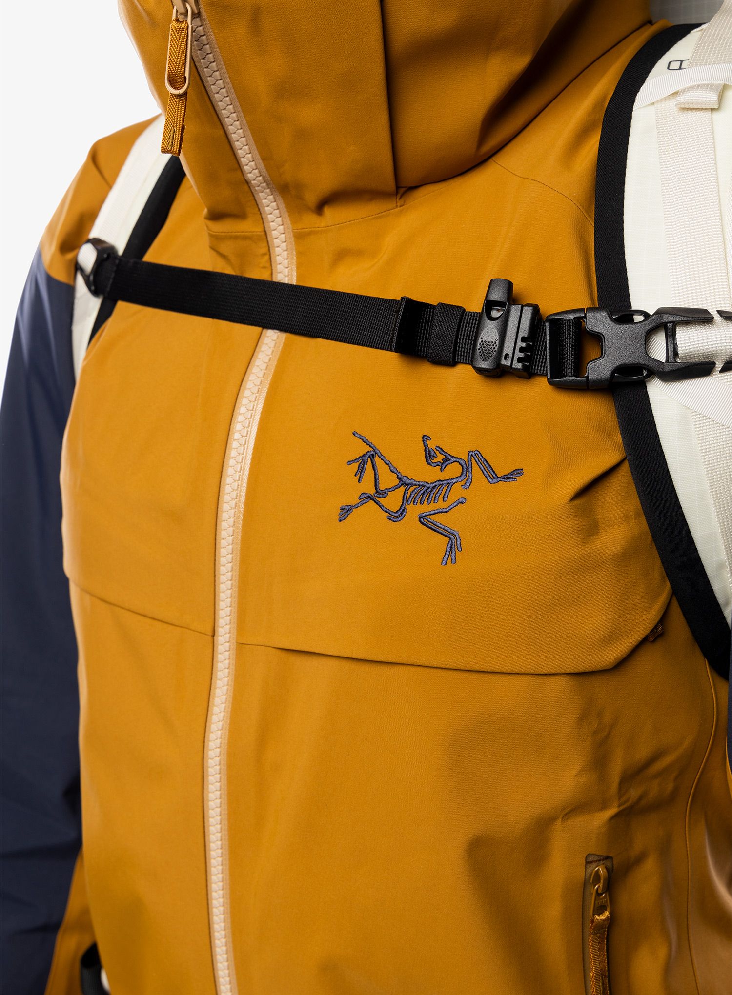 Gorski nahrbtnik Berghaus MTN Guide 45+ S - vaporous grey