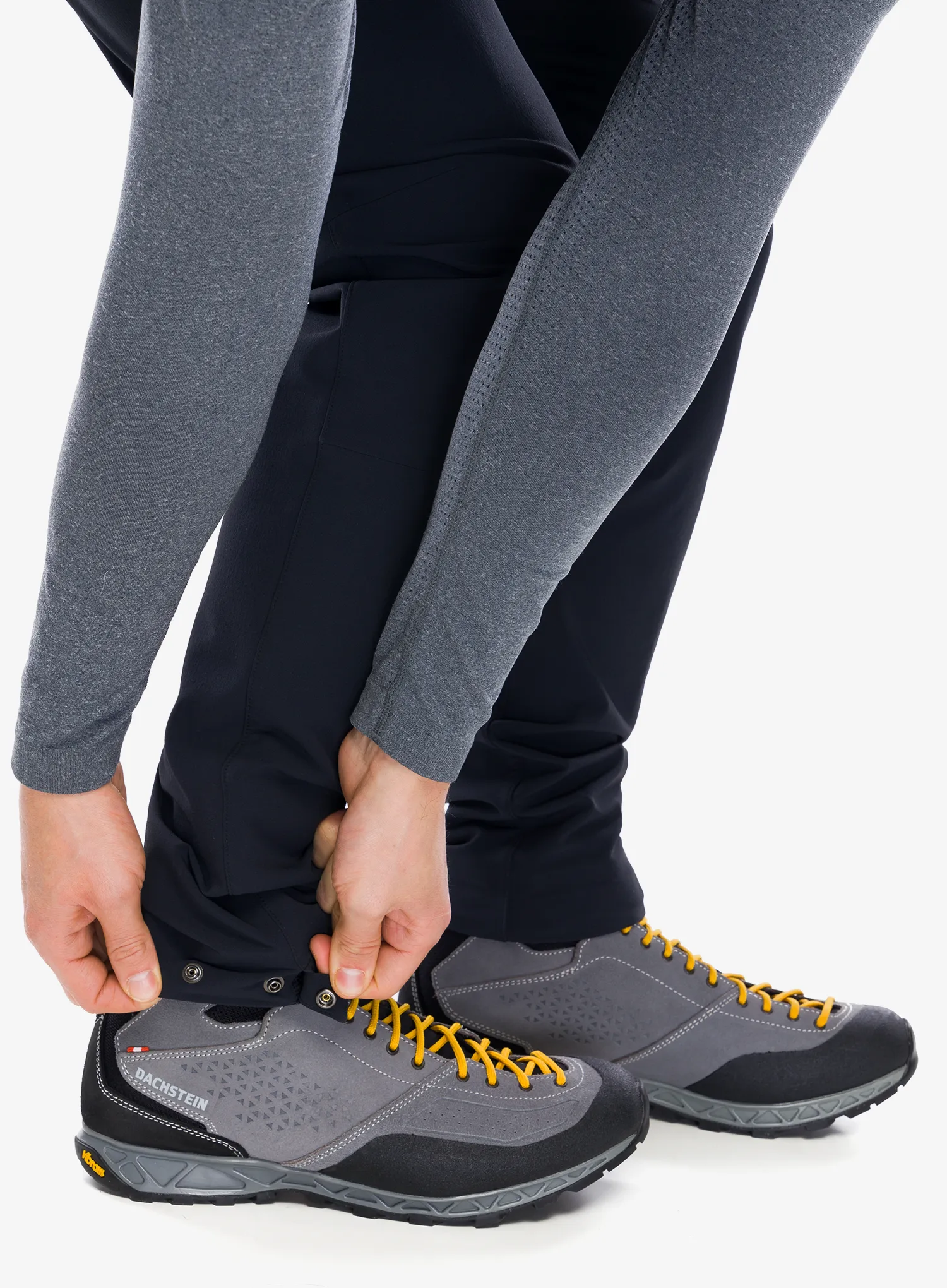 Pohodne hlače Berghaus MTN Guide MW Technical Pant - black/black