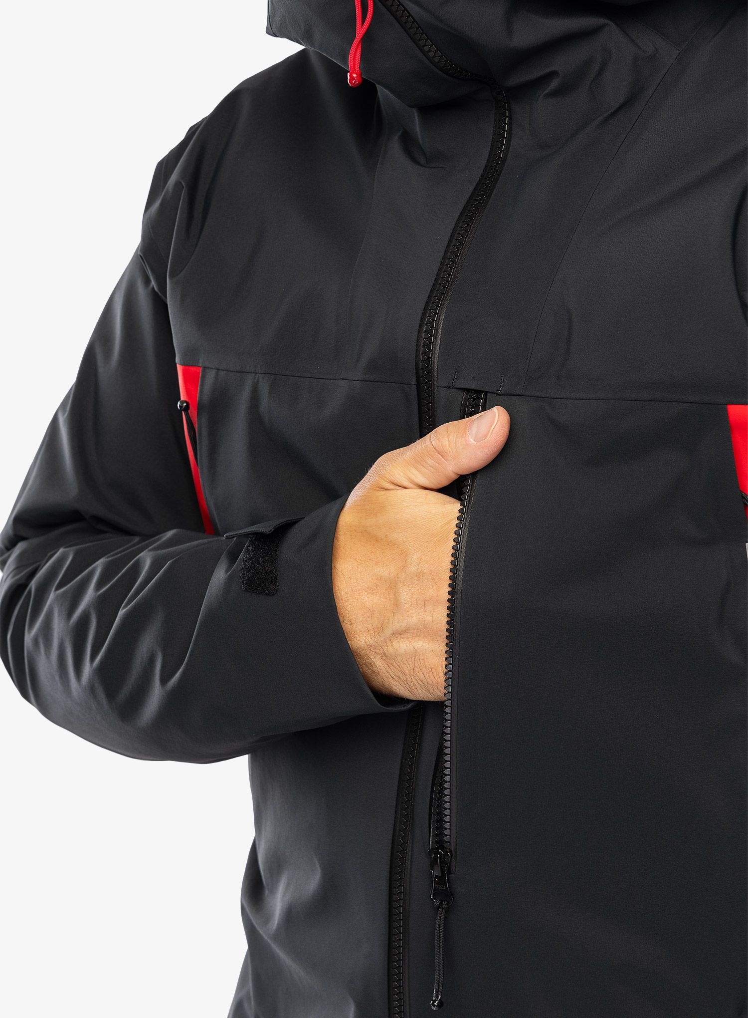GORE-TEX jakna Berghaus MTN Seeker GTX Jacket - jet black/goji berry