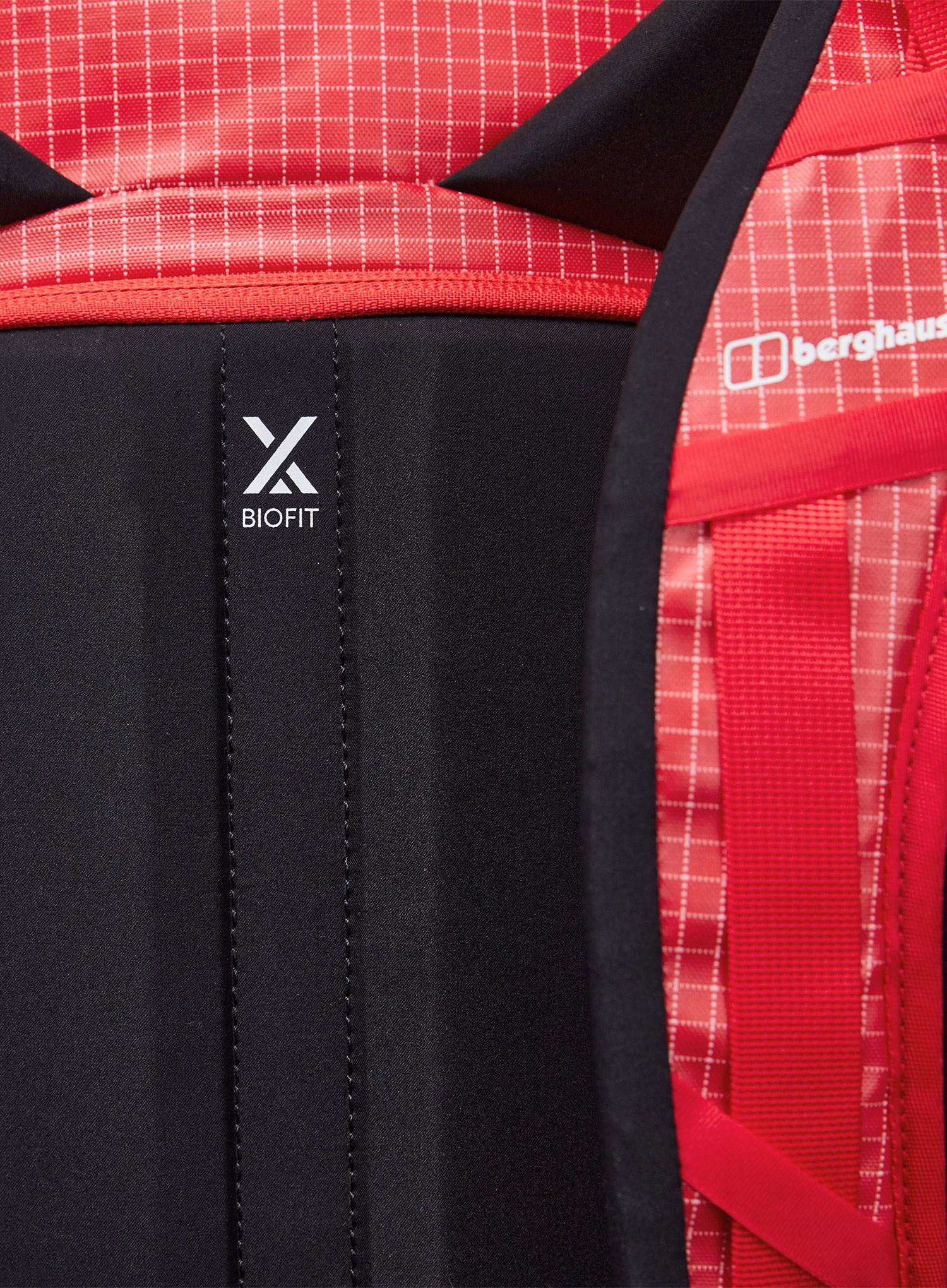 Gorski nahrbtnik Berghaus Mtn Guide 45+ - goji berry