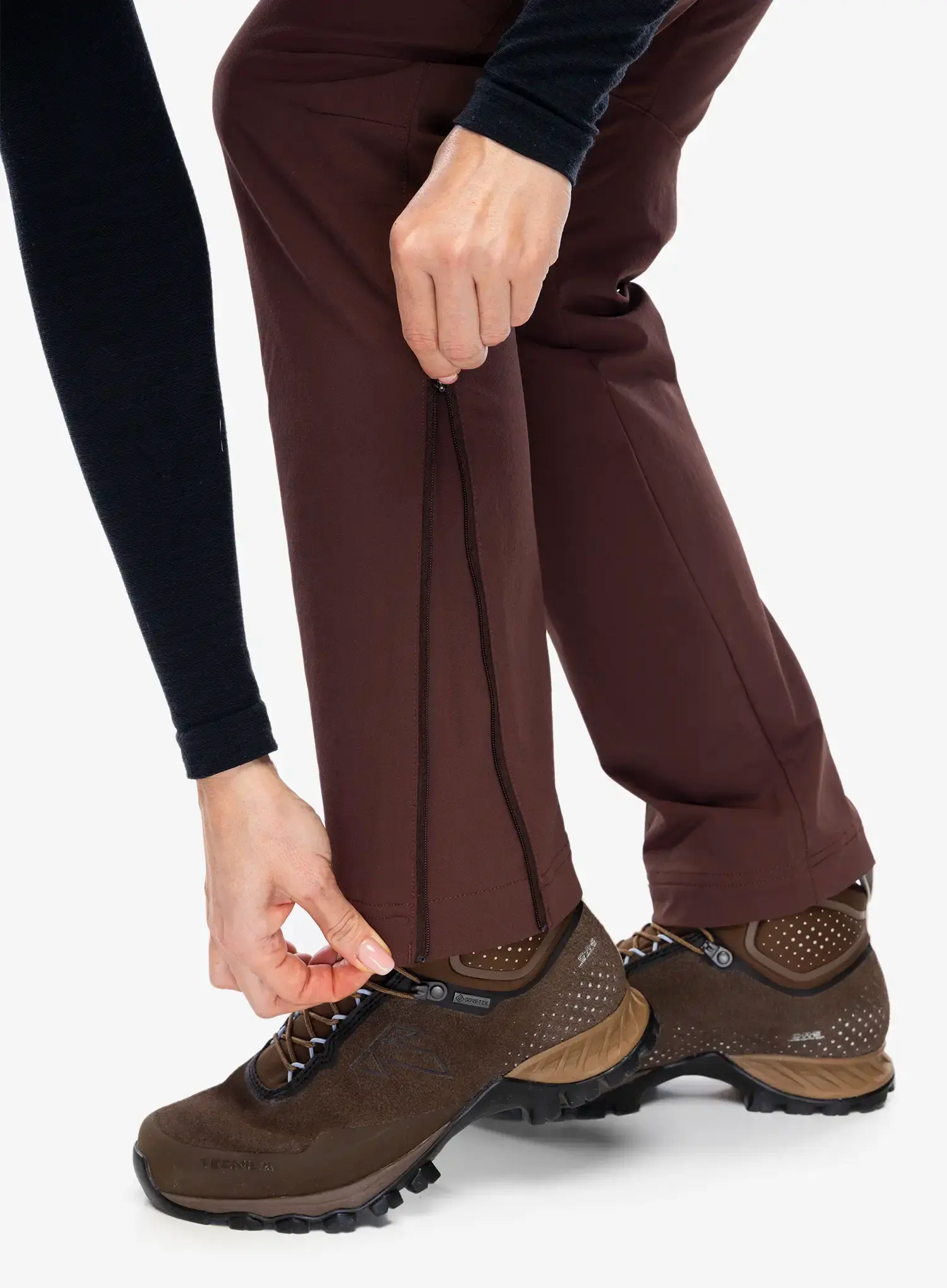 Ženske pohodniške hlače Berghaus Trail-Explorer Pant - cedar brown