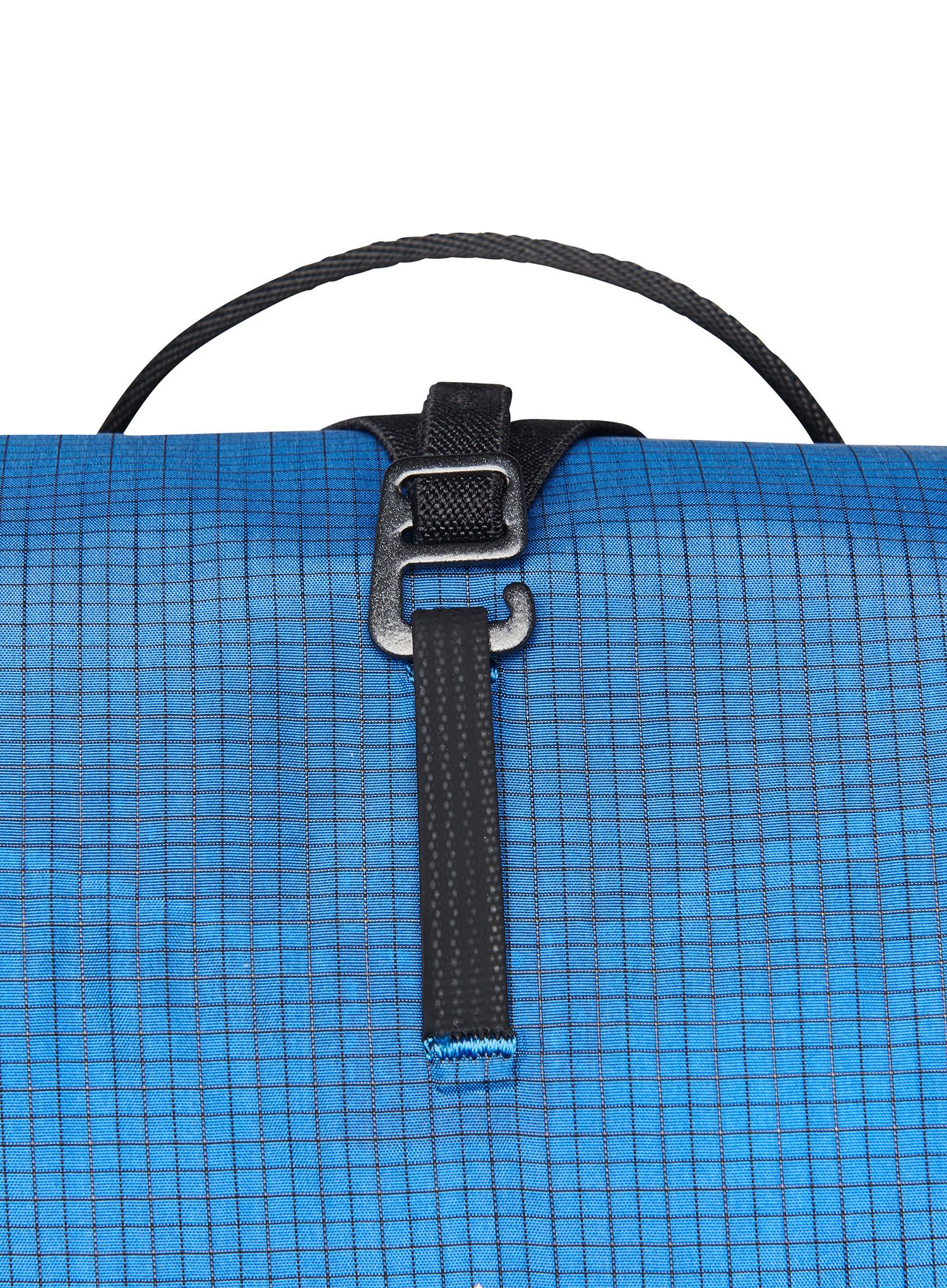 Nahrbtnik Black Diamond Distance 15  - ultra blue