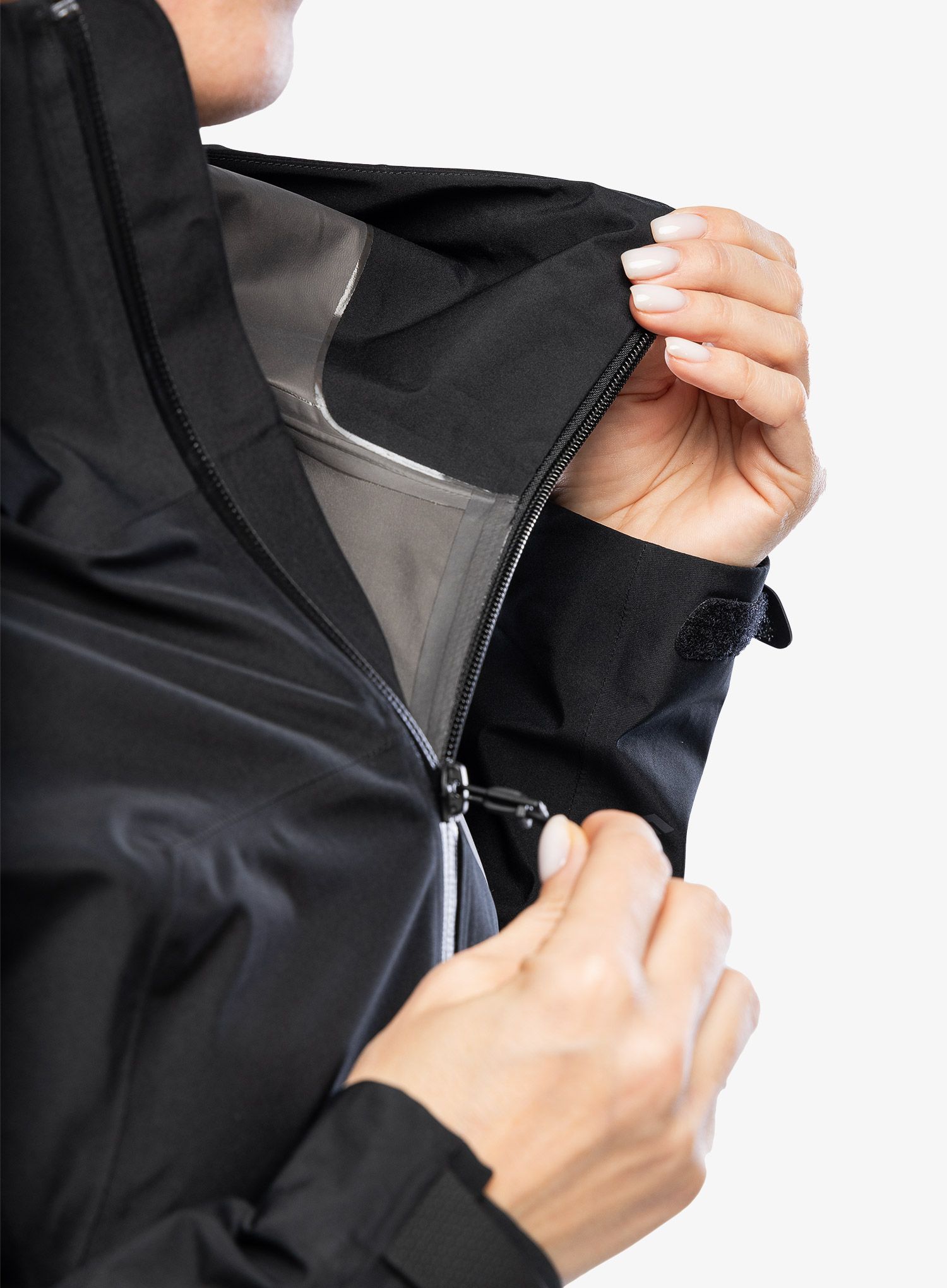 Ženske GORE-TEX jakna Black Diamond Liquid Point Shell - black