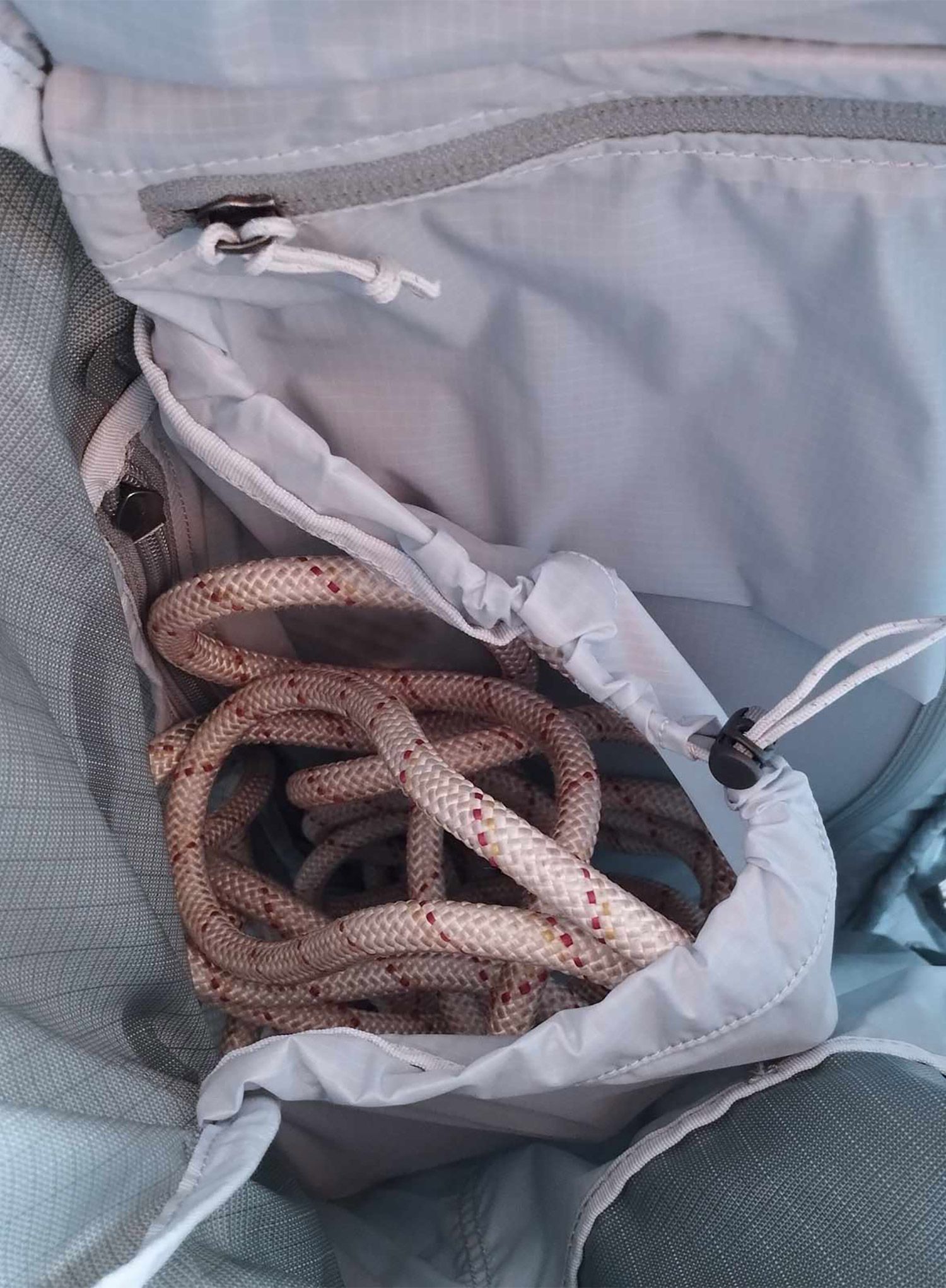 Alpinistični nahrbtnik Blue Ice Kume Pack 40L - flint stone