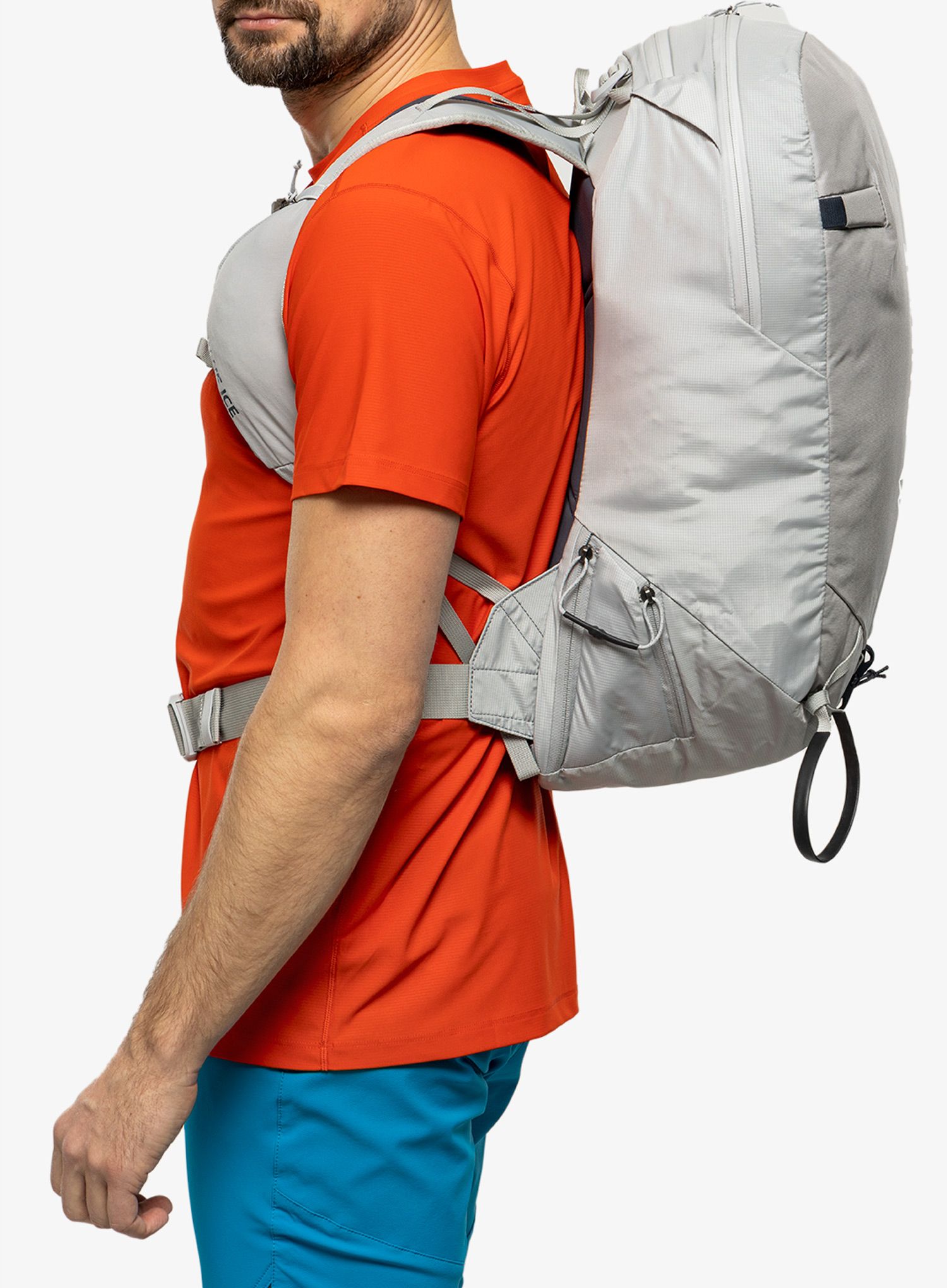 Nahrbtnik Blue Ice Taka Pack 30L - glacier grey