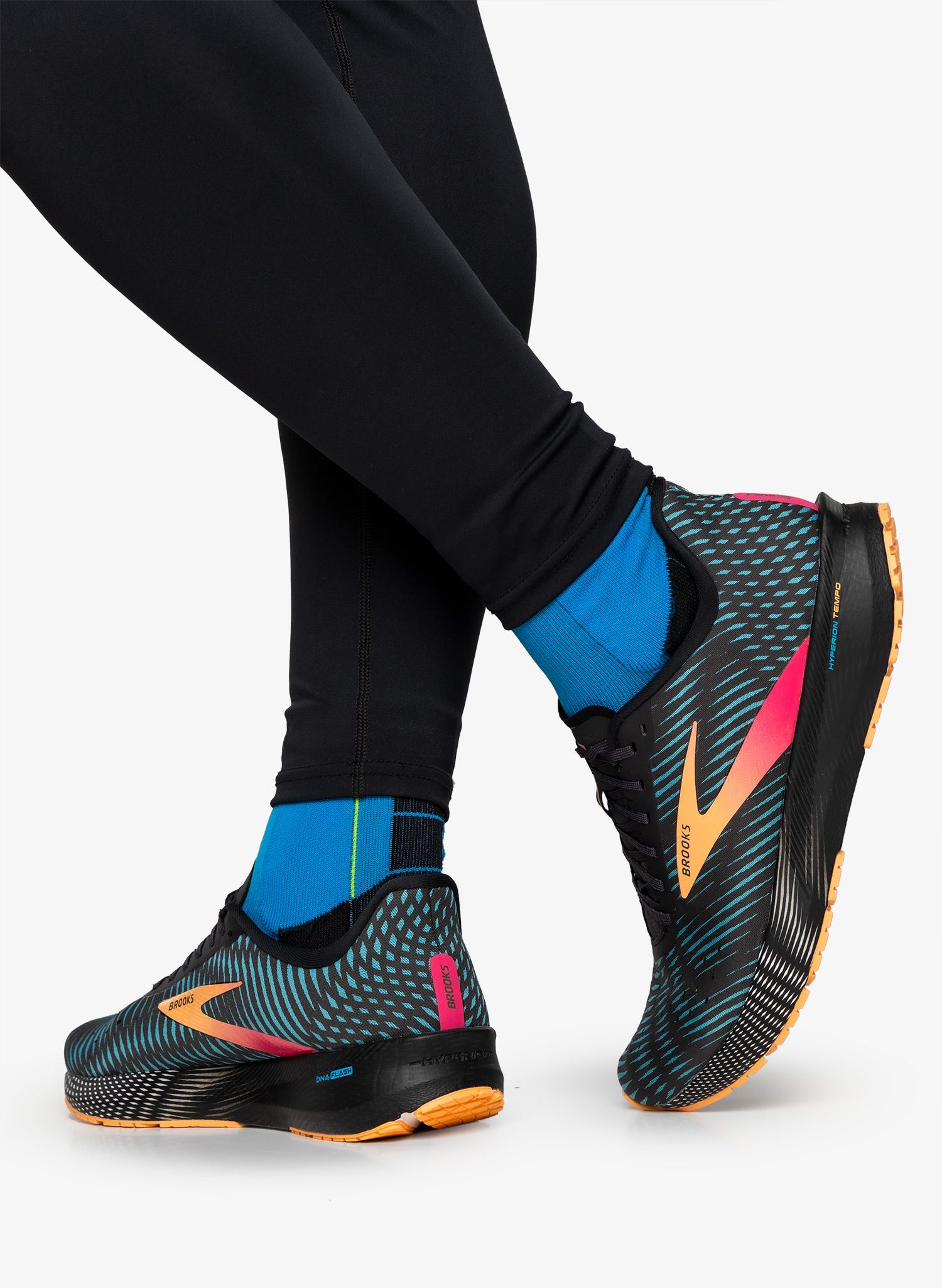 Moški tekaški čevlji Brooks Hyperion Tempo - blue/phantom/cosmo