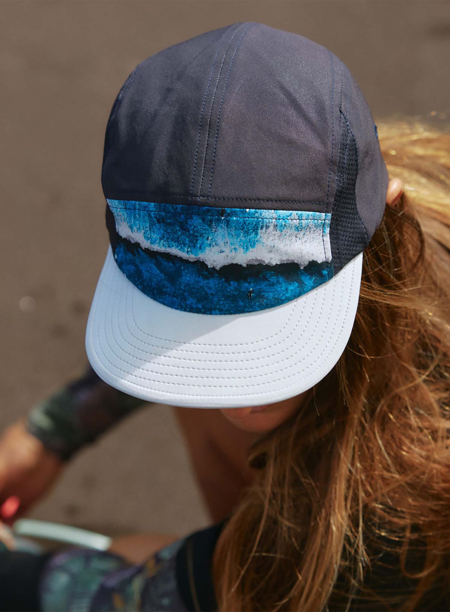 Kapa za tek Buff 5 Panel Go Cap - parley navy
