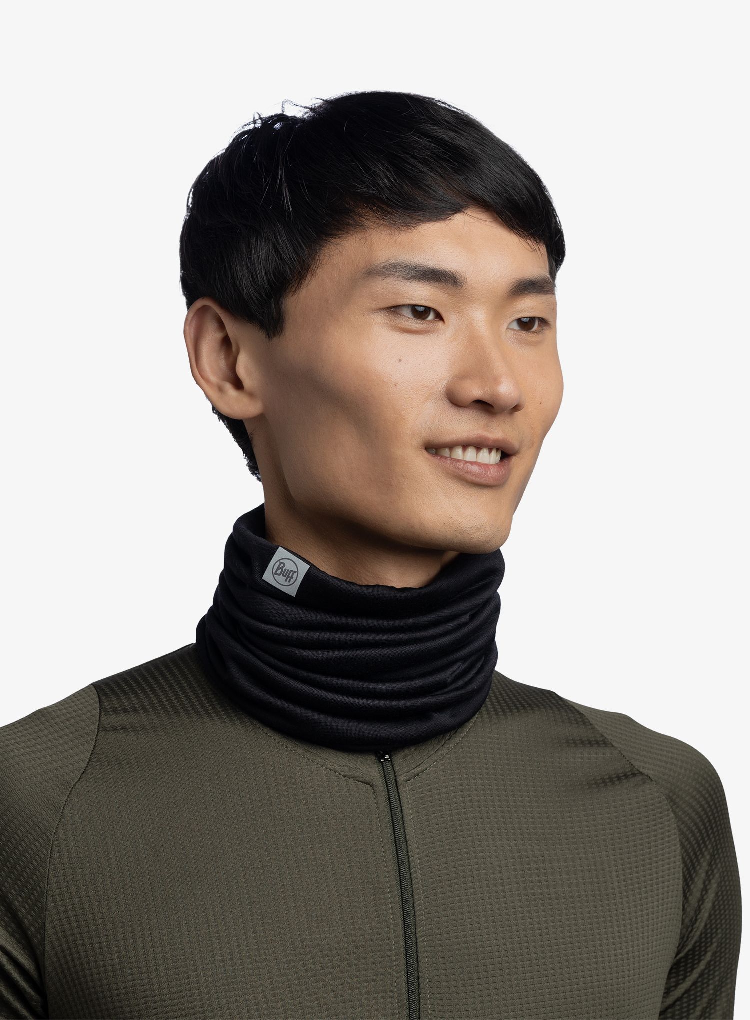 Večnamenska ruta Buff Lightweight Merino Wool - solid black