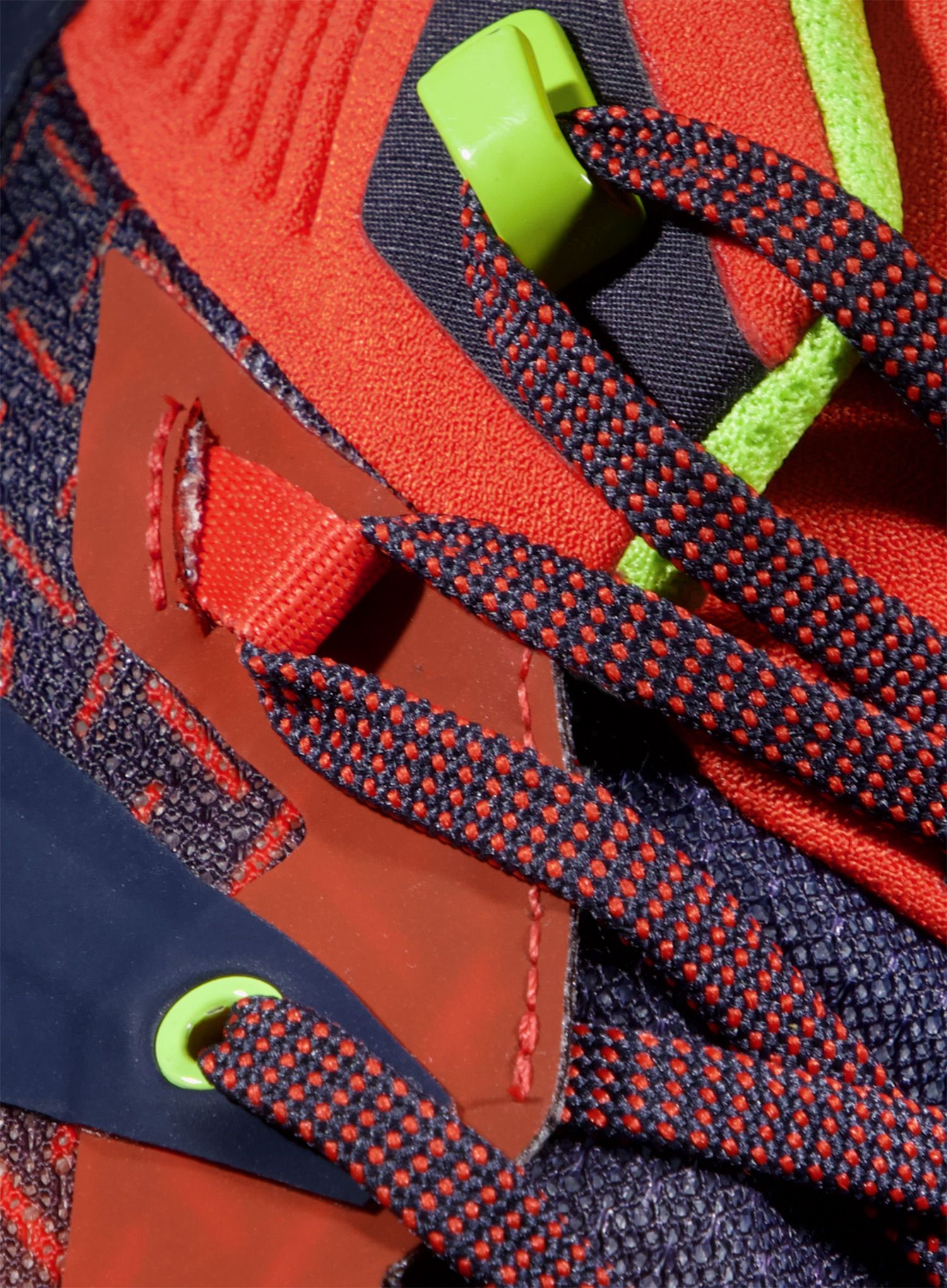 Moški pohodniški čevlji Mammut Sertig II Mid GTX - hot red/marine