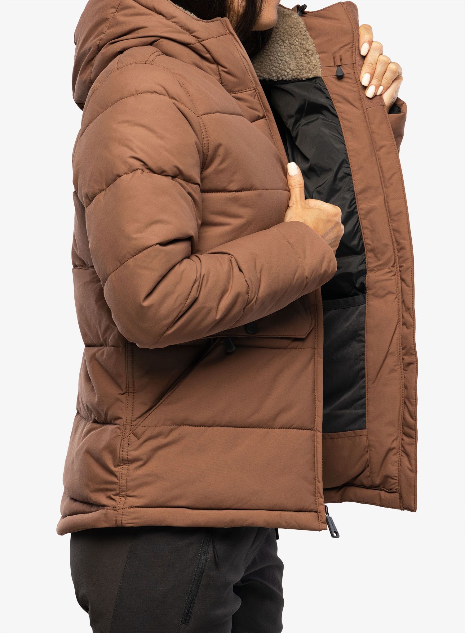 Ženska sintetična jakna Carhartt Relaxed Fit Montana Insulated Jacket - nutmeg