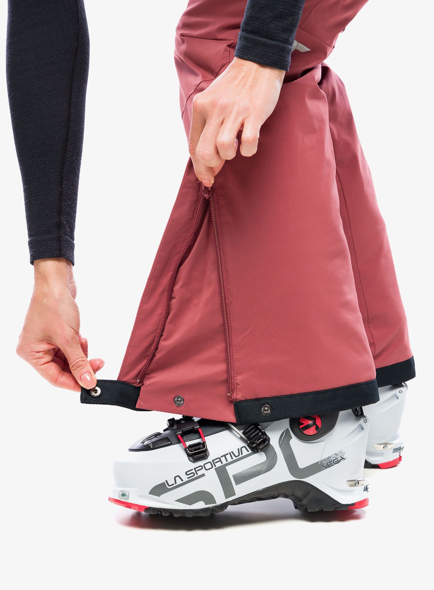 Ženske smučarske hlače Columbia Backslope III Insulated Pant - beetroot
