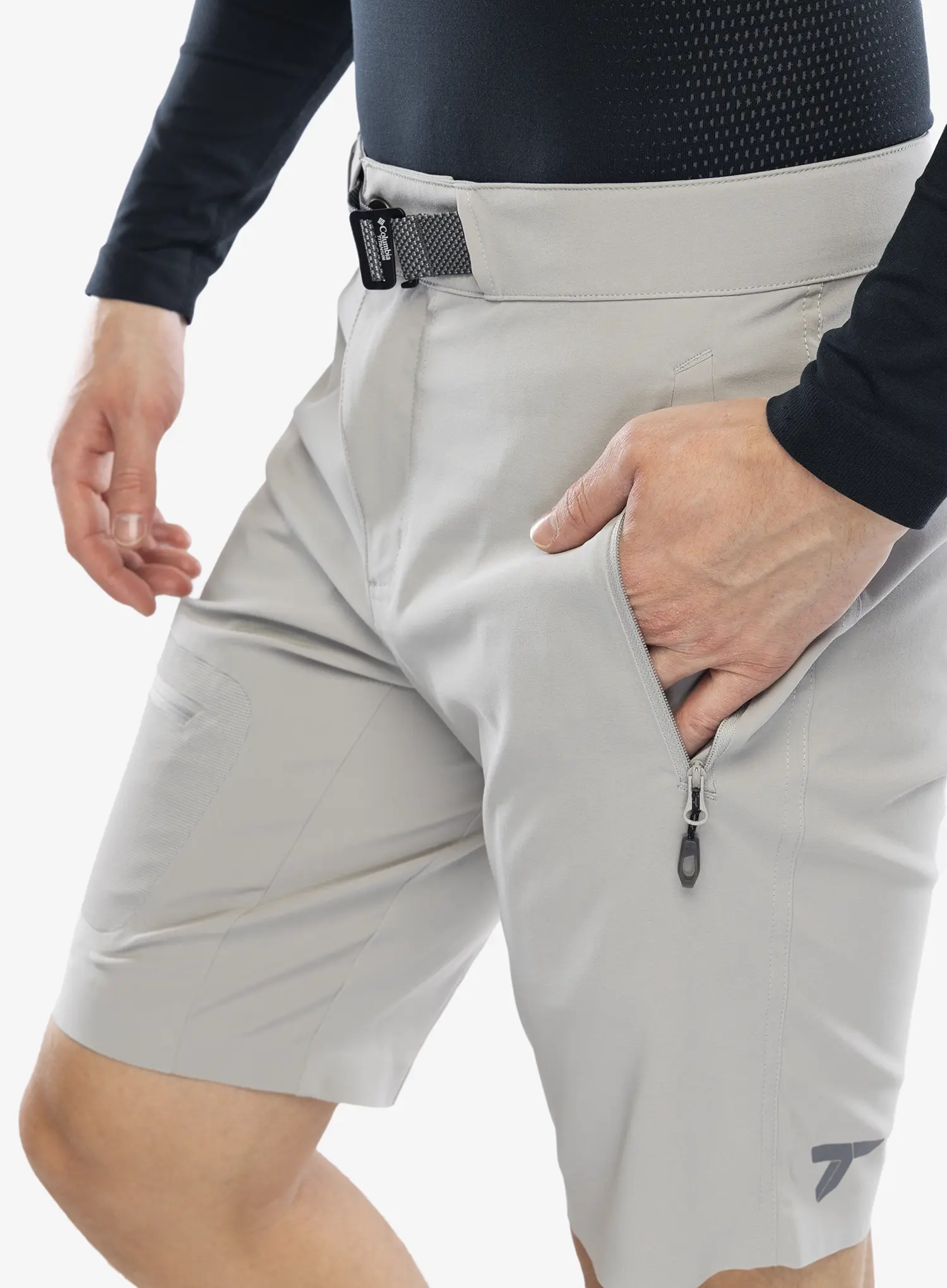 Pohodniške kratke hlače Columbia Titan Pass Short - flint grey