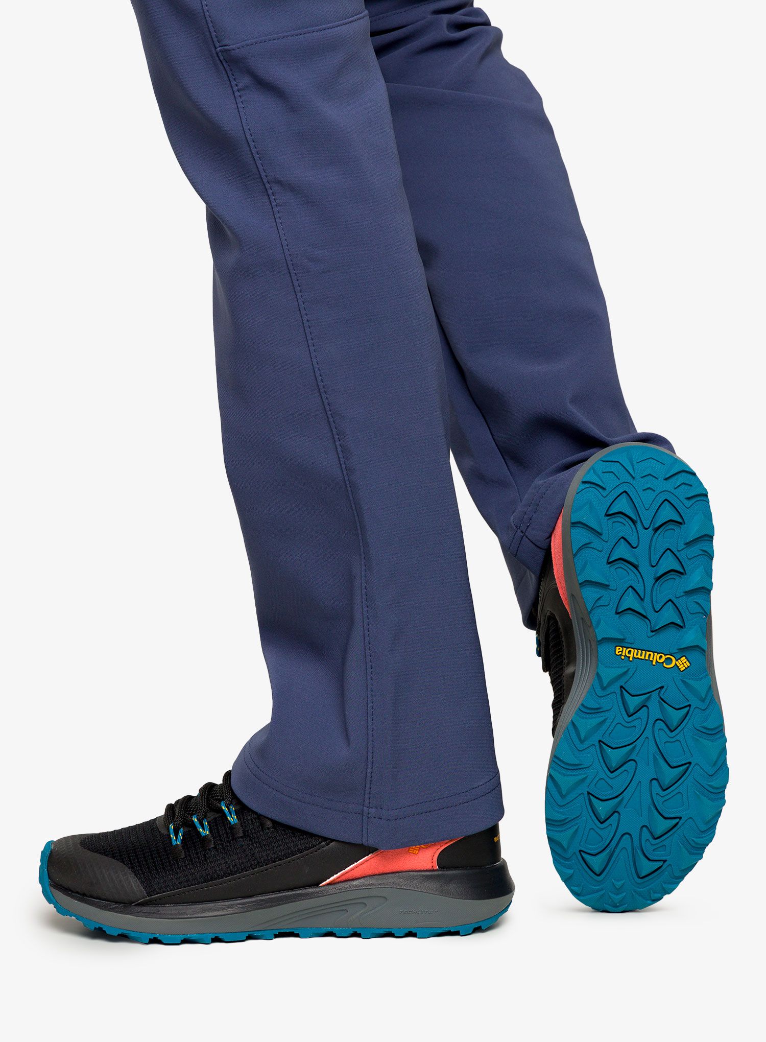 Ženski pohodniški čevlji Columbia Trailstorm WP - black/bright marigold