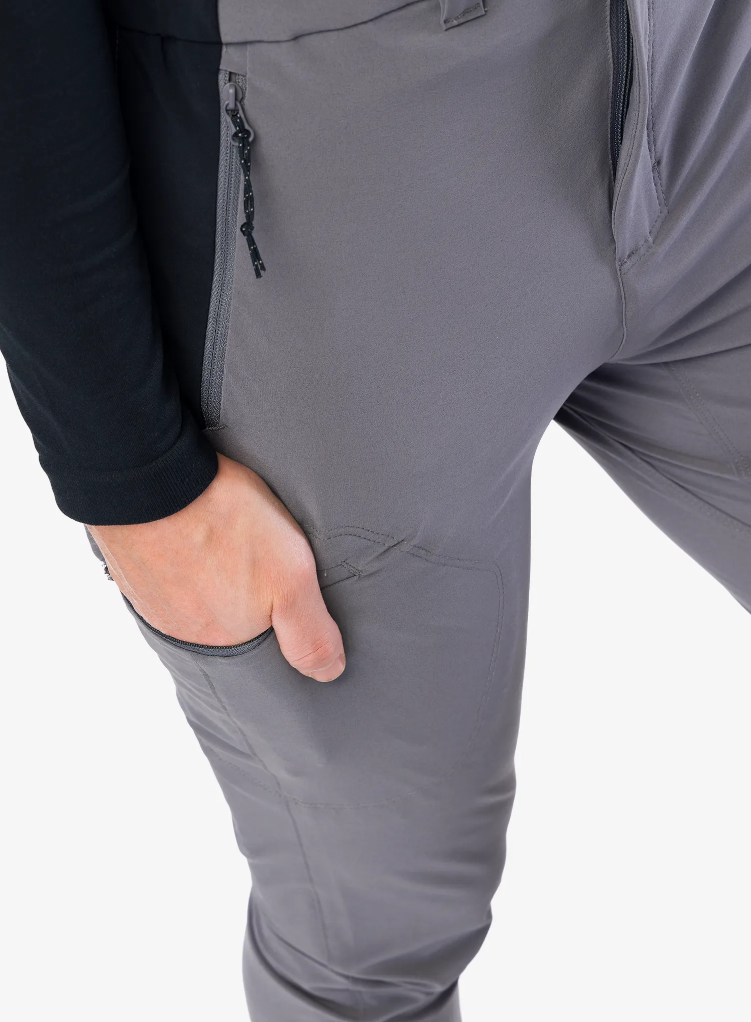 Pohodniške hlače Columbia Triple Canyon Pant II - city grey