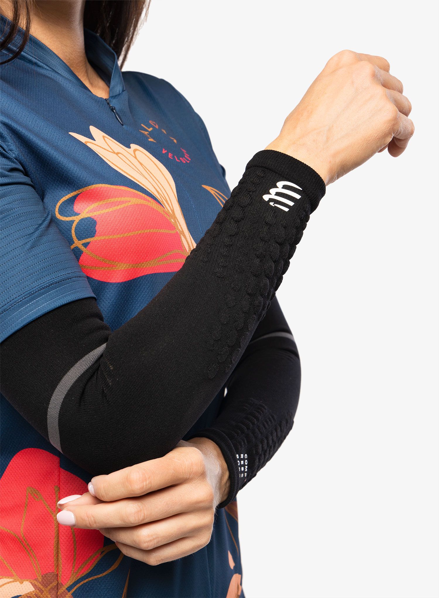 Tekaške rokavi Compressport ArmForce Ultralight - black