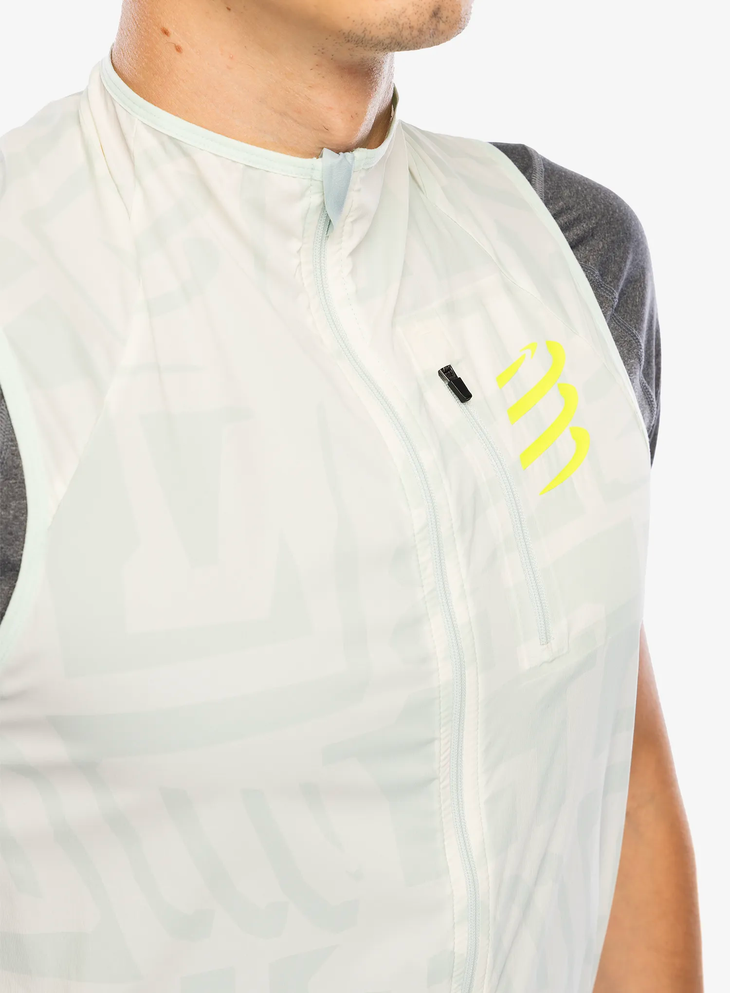 Brezrokavnik Compressport Hurricane Windproof Vest M - sugar/ice print