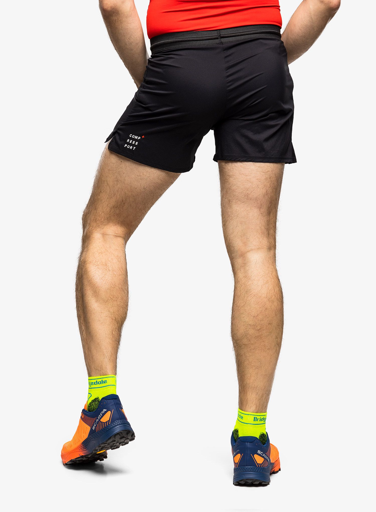 Tekaške kratke hlače Compressport Performance Short - black
