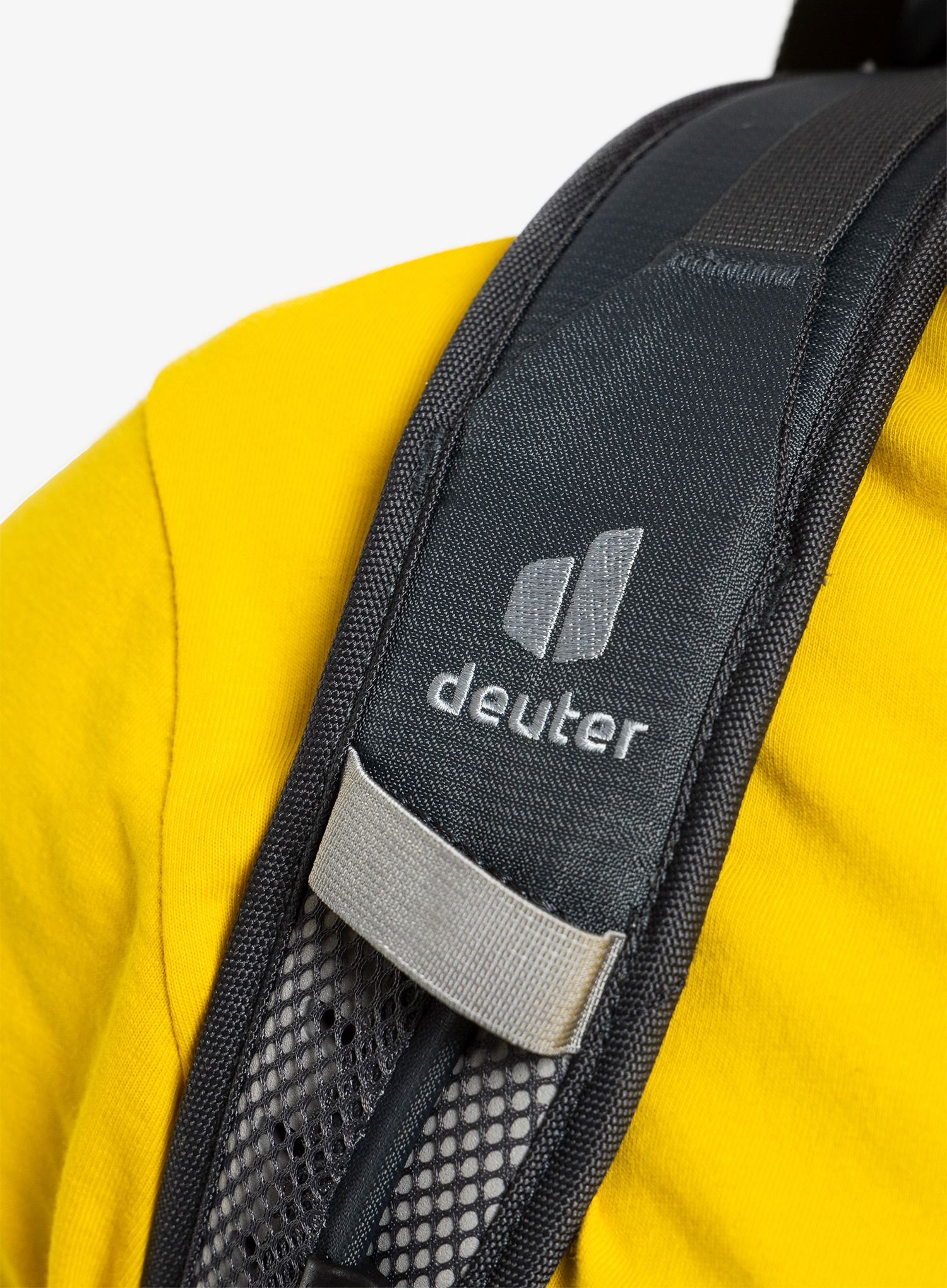 Pohodniški nahrbtnik Deuter Futura Pro 36 - black/graphite