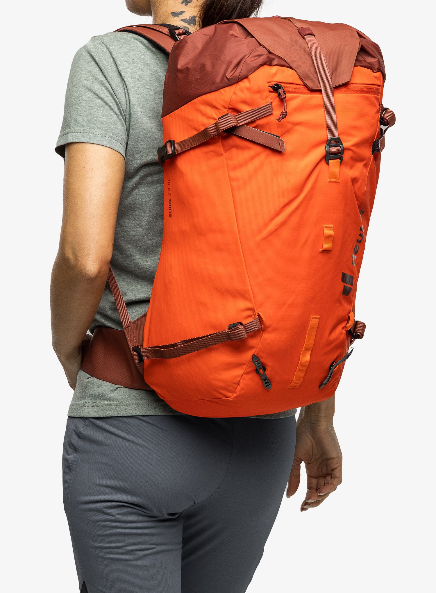 Ženski gorski nahrbtnik Deuter Guide 28 SL - papaya/redwood