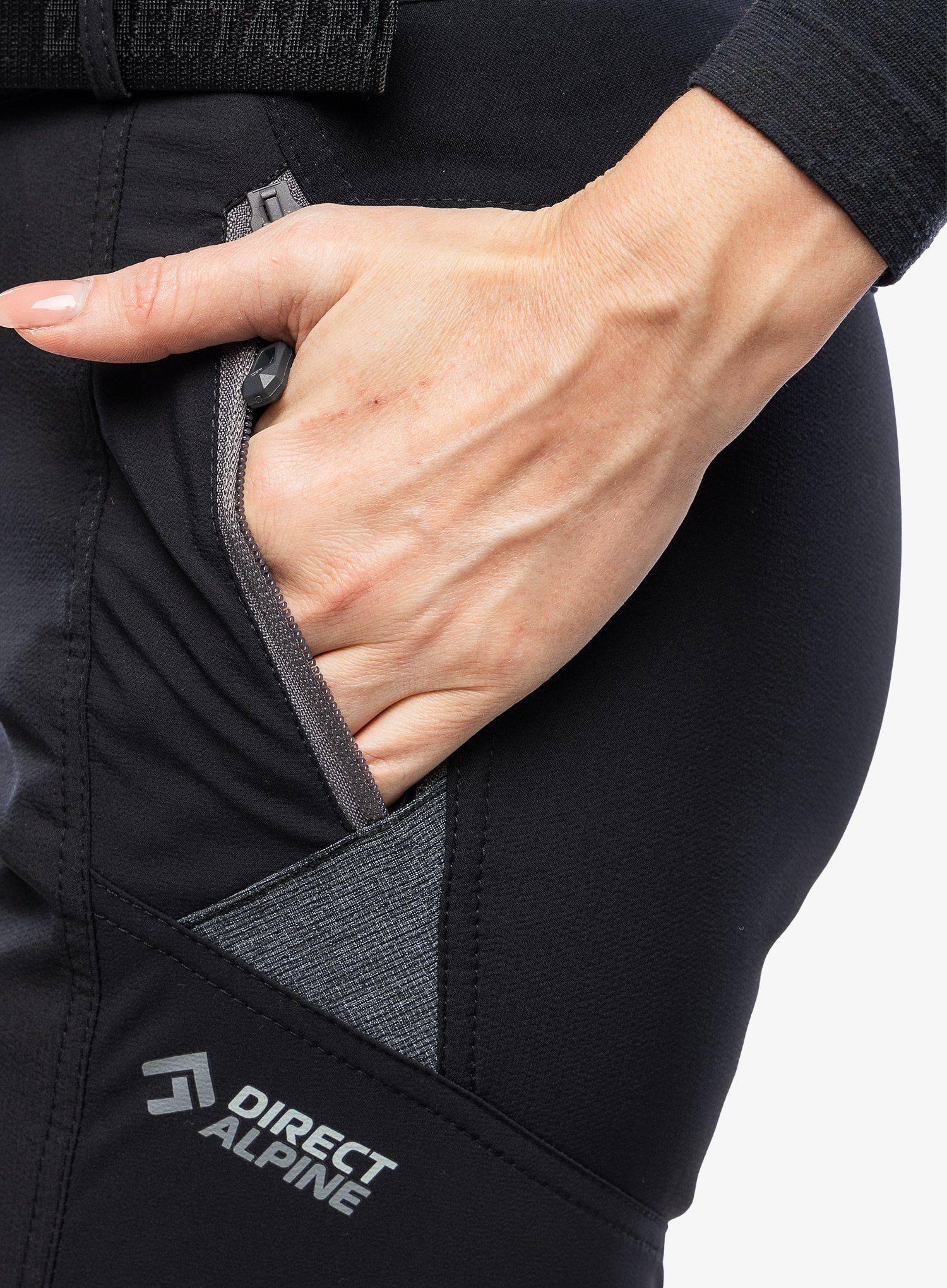 Ženske hlače Direct Alpine Cascade Lady Short - black