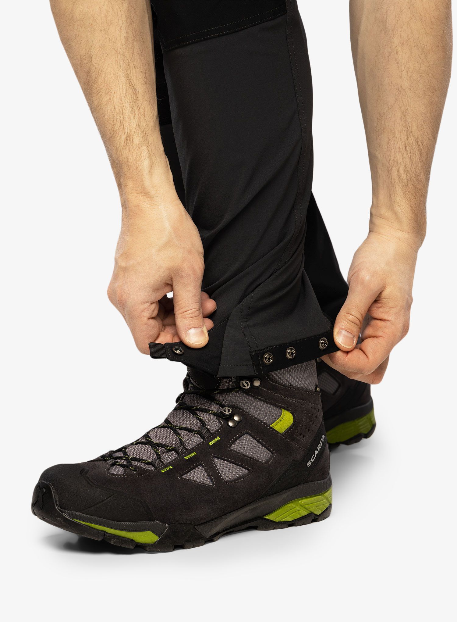 Pohodne hlače Direct Alpine Mountainer Tech - anthracite/black