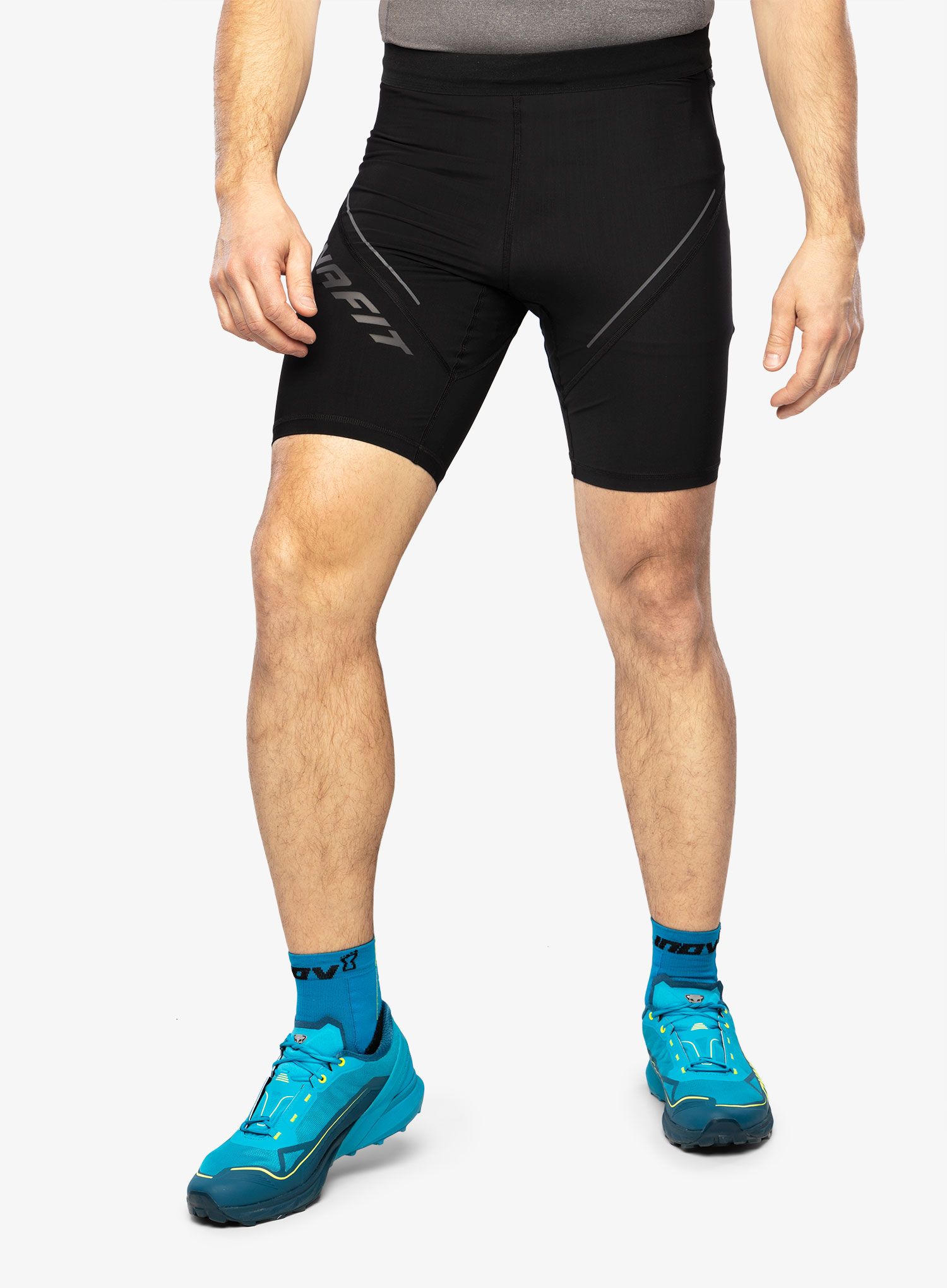 Tekaške kratke hlače Dynafit Vert 2 Short Tights - black out