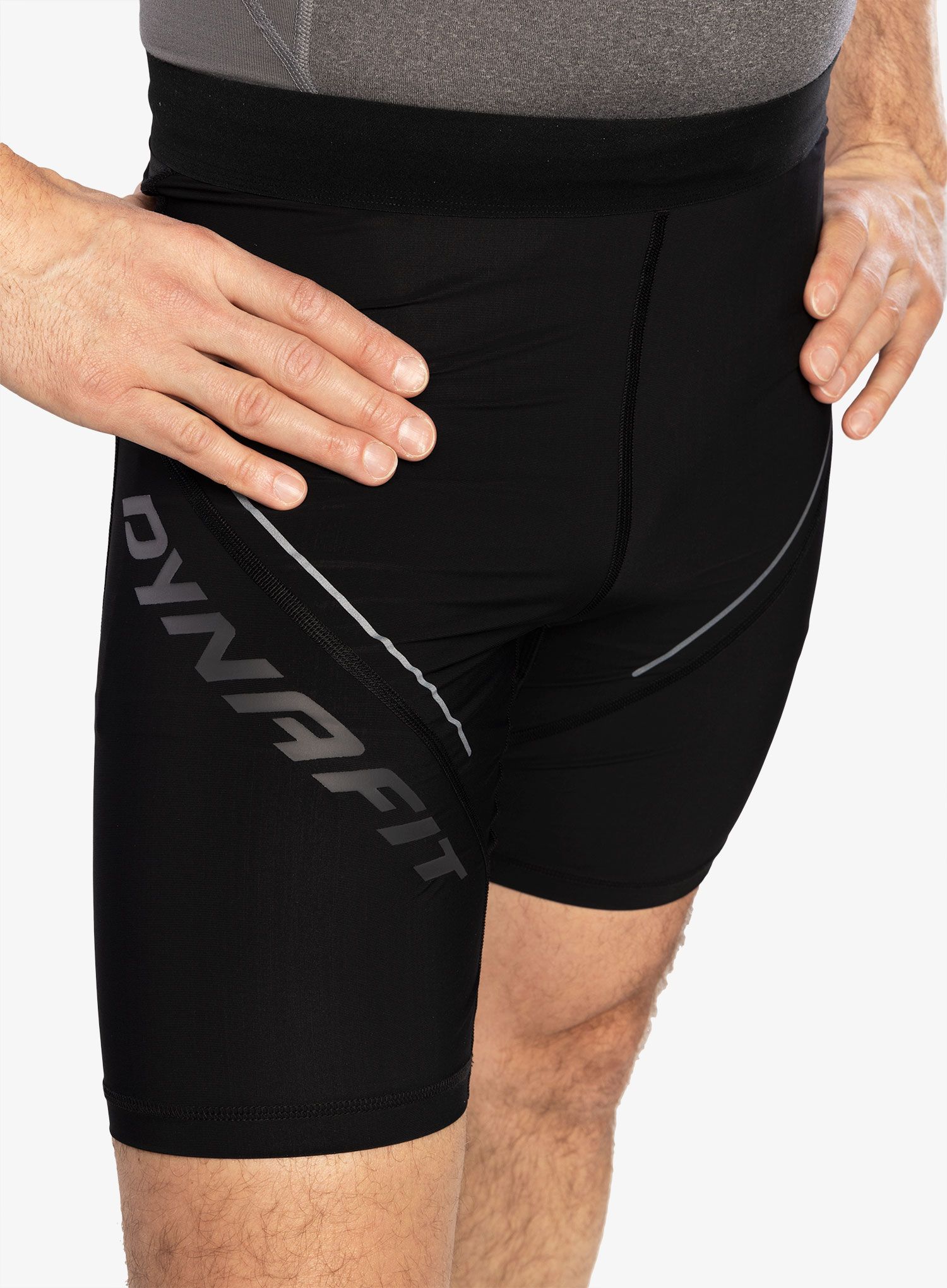 Tekaške kratke hlače Dynafit Vert 2 Short Tights - black out
