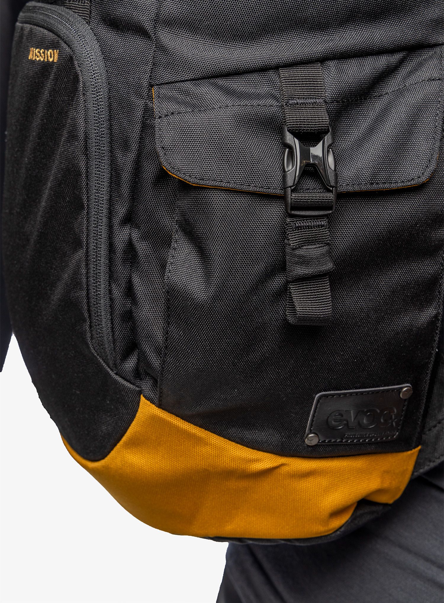Mestni nahrbtnik Evoc Mission 22 - black