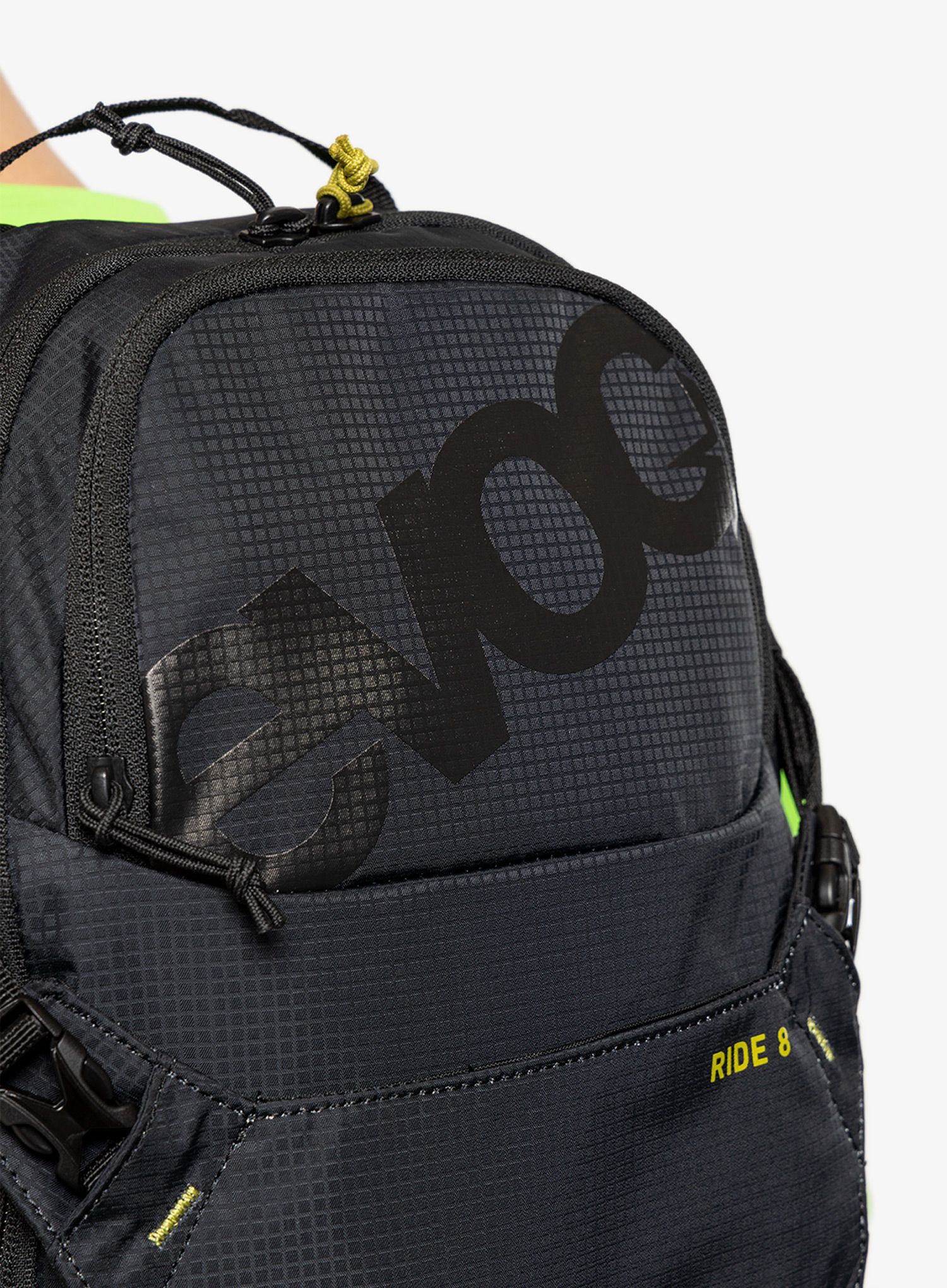Kolesarski nahrbtnik Evoc Ride 8 - black