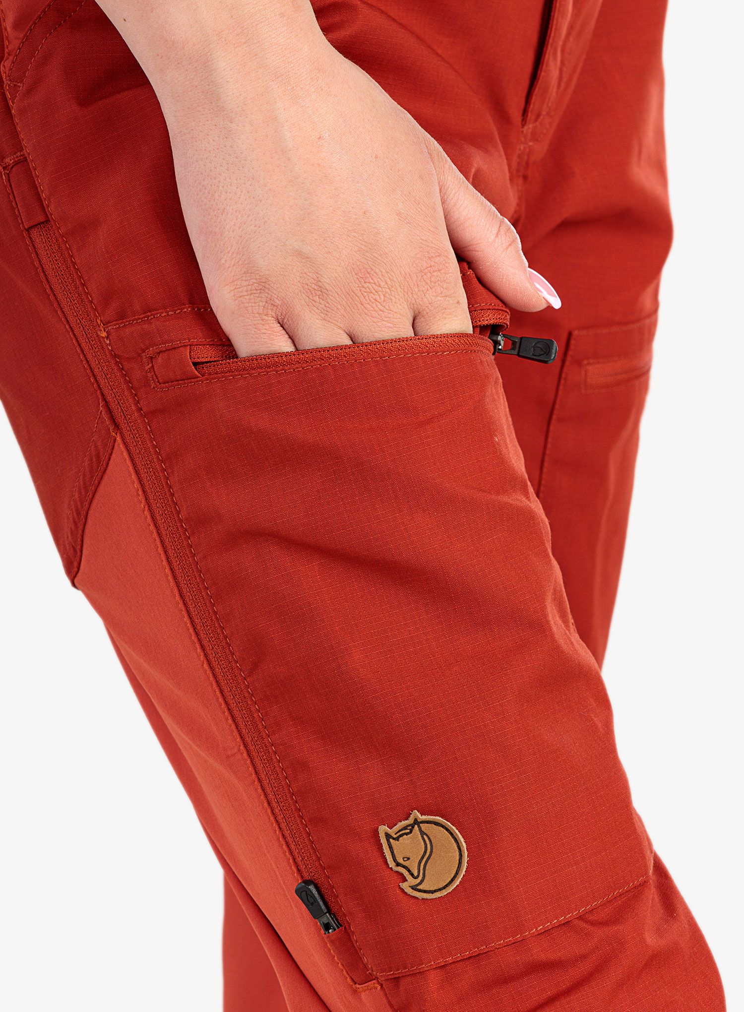 Ženske hlače Fjallraven Abisko Lite Trekking Trs Reg - cabin red-rowan red
