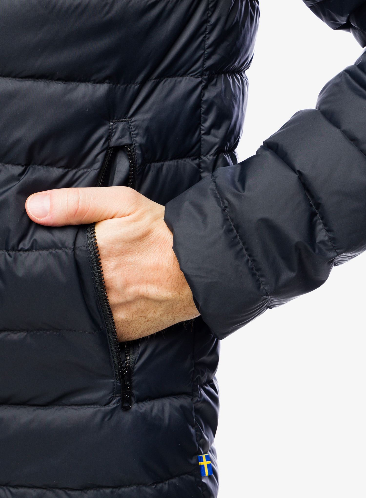 Puhovka Fjallraven Expedition Pack Down Hoodie - black